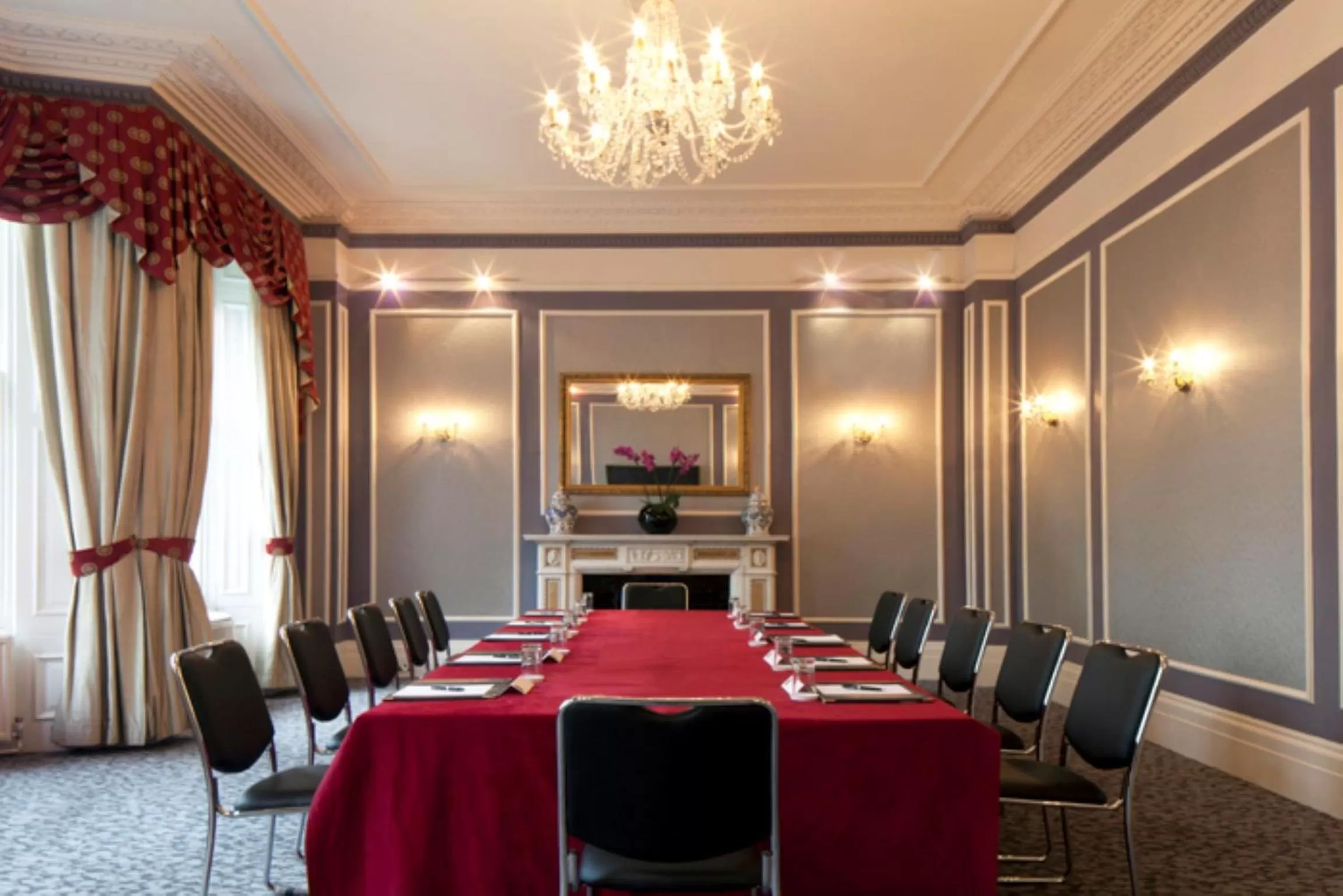Meeting/conference room in Gem Strathmore Hotel