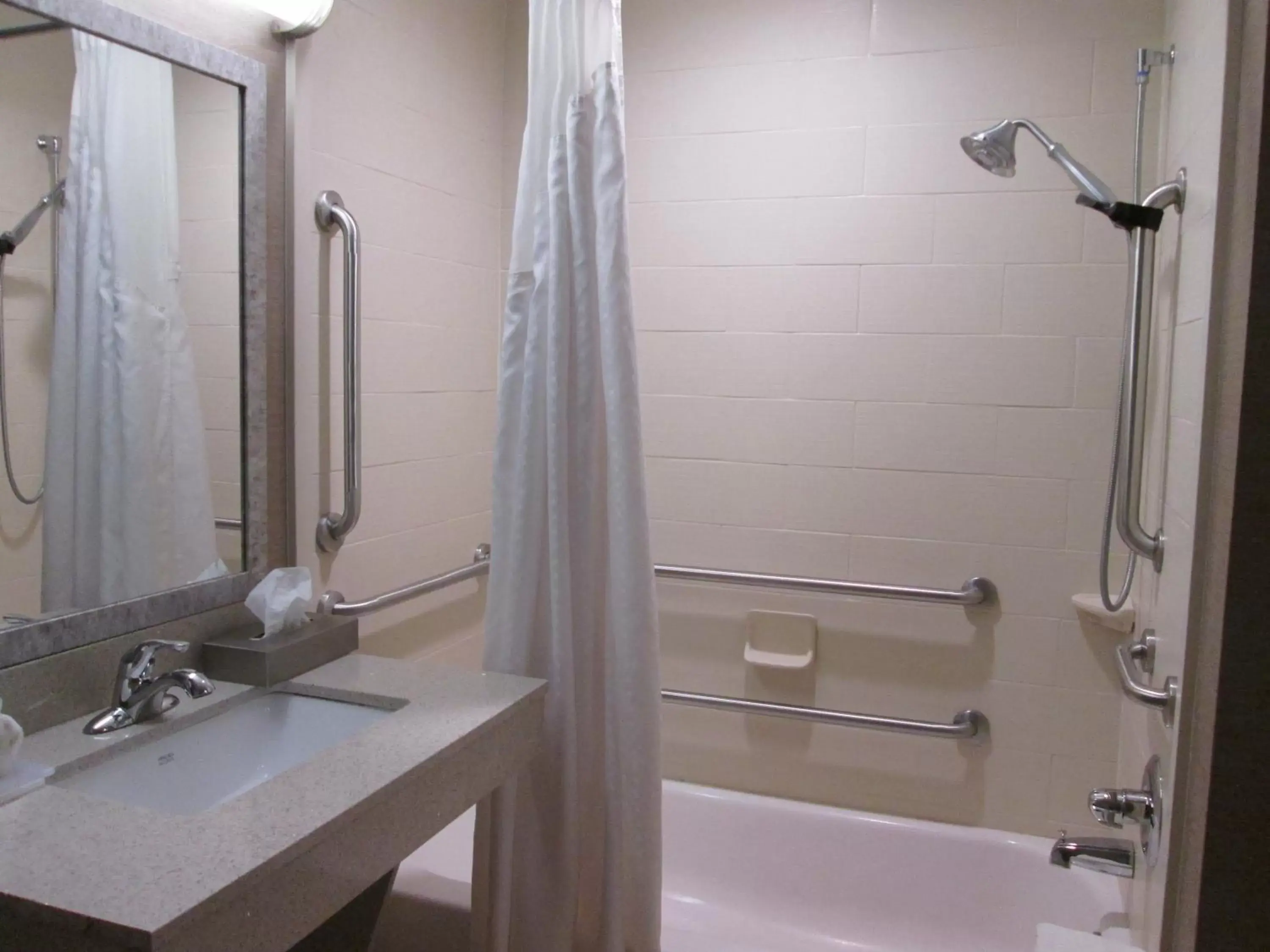 Photo of the whole room, Bathroom in Holiday Inn Express Cloverdale - Greencastle, an IHG Hotel