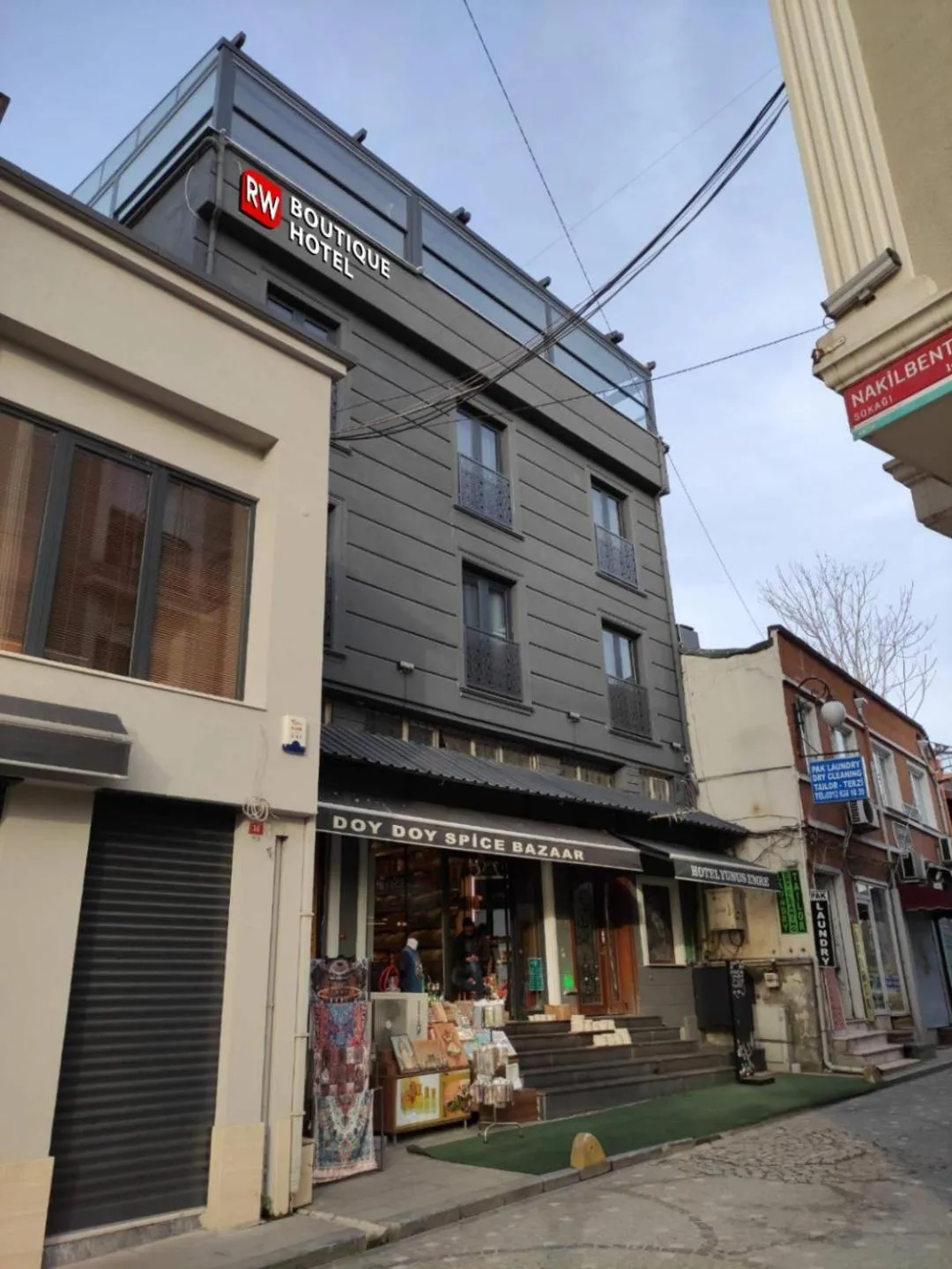 Property building in RW BOUTIQUE HOTEL