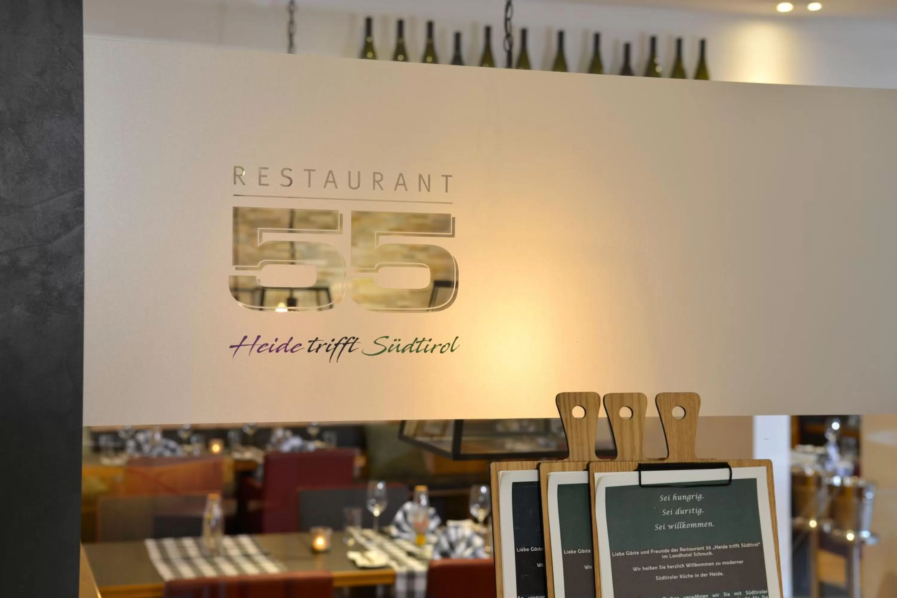 Restaurant/places to eat in Landhotel Schnuck