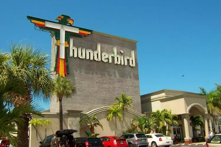 Property Building in Thunderbird Beach Resort