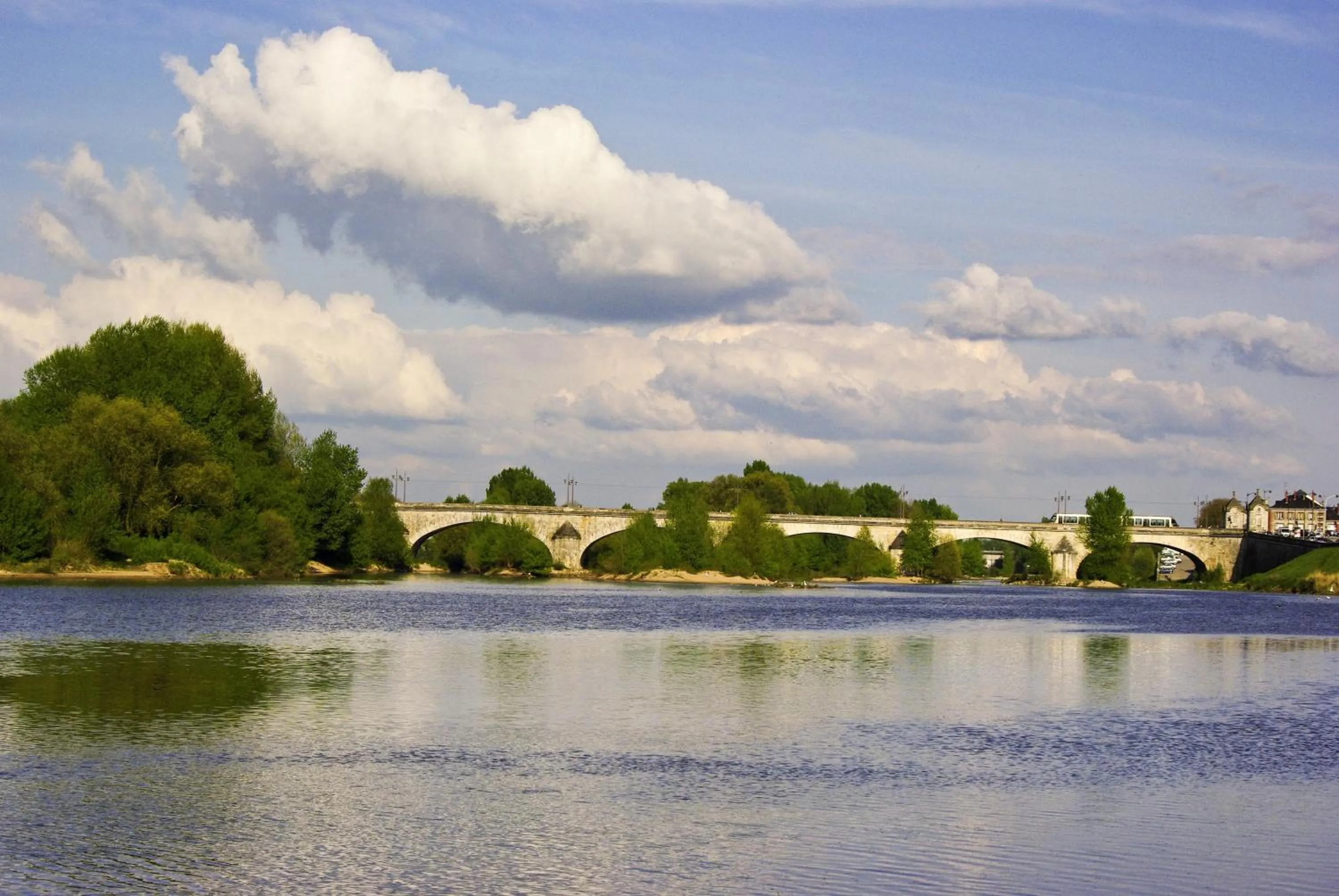 Area and facilities in ibis Styles Orléans