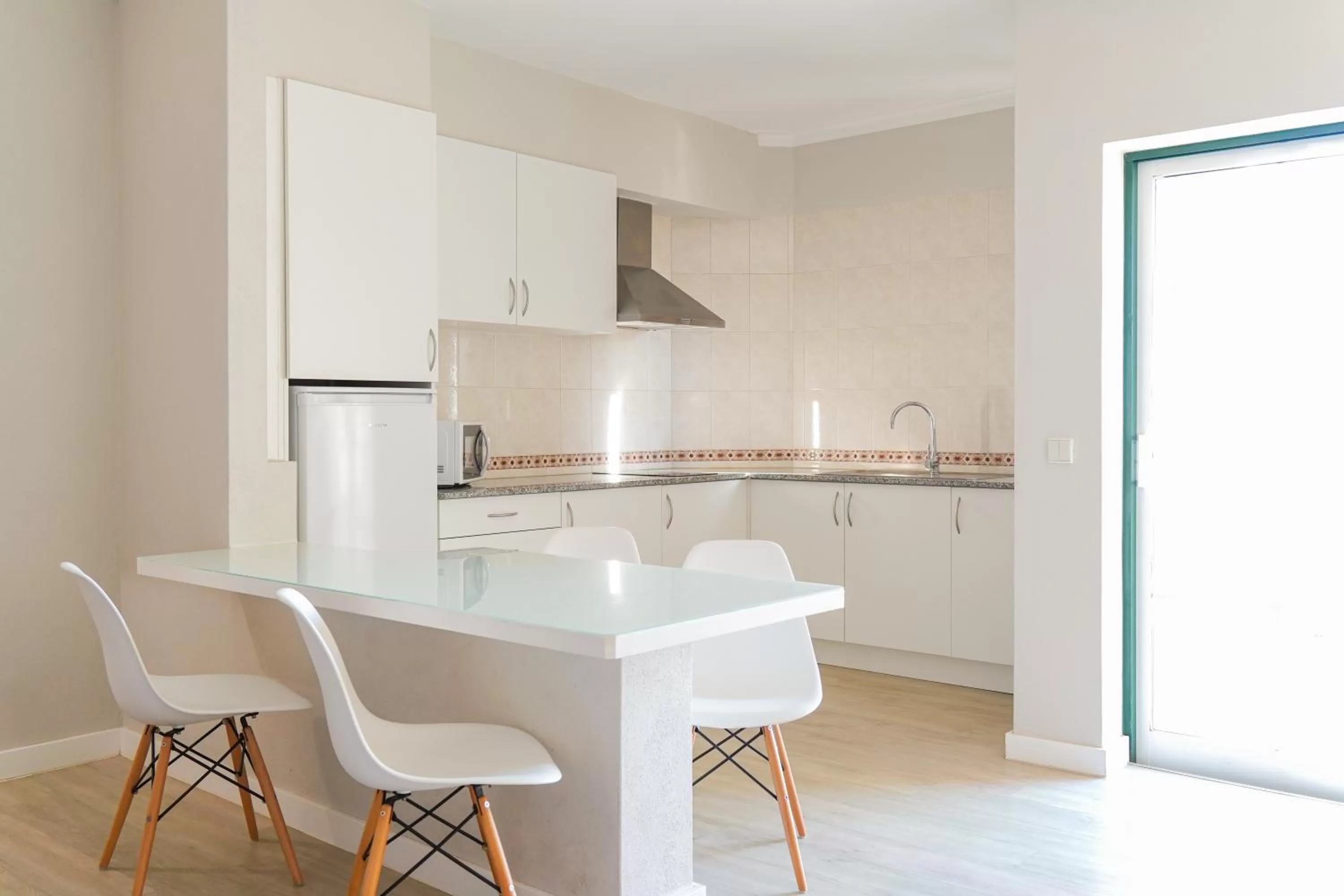 Kitchen or kitchenette in Vitors Plaza