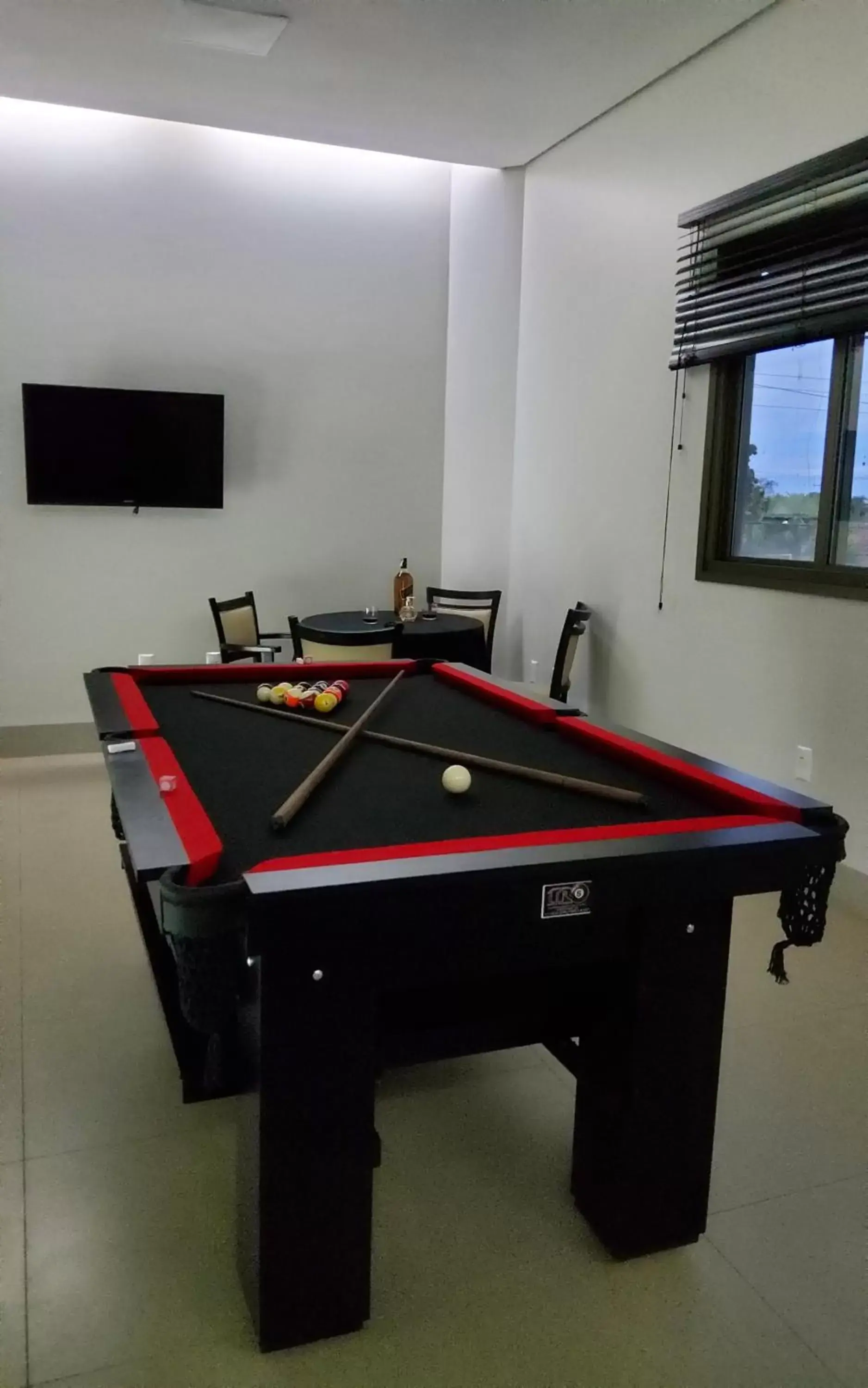 Game Room, Billiards in Comfort Hotel & Suítes Rondonópolis