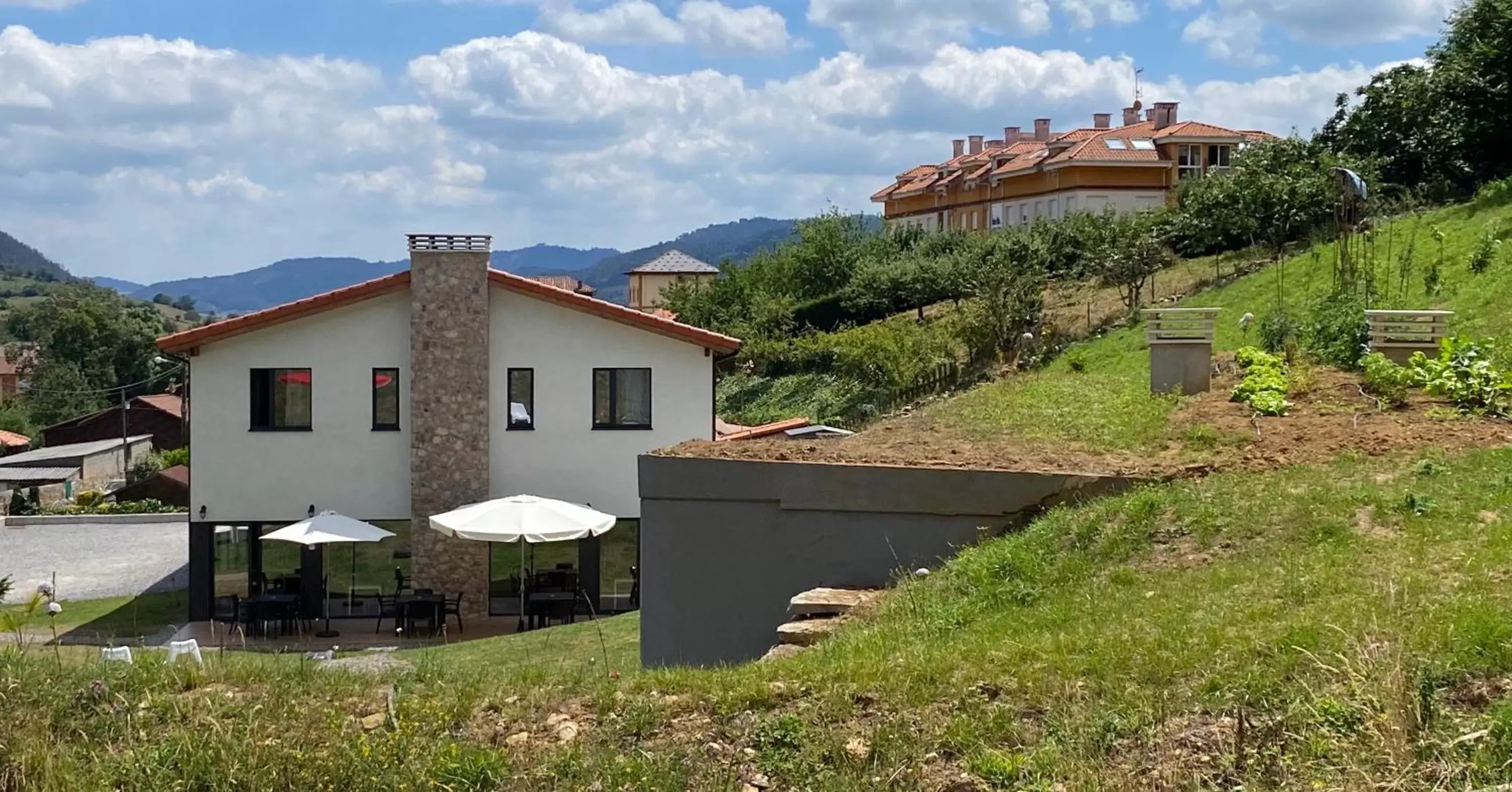 Property Building in Hotel Casa Sueño