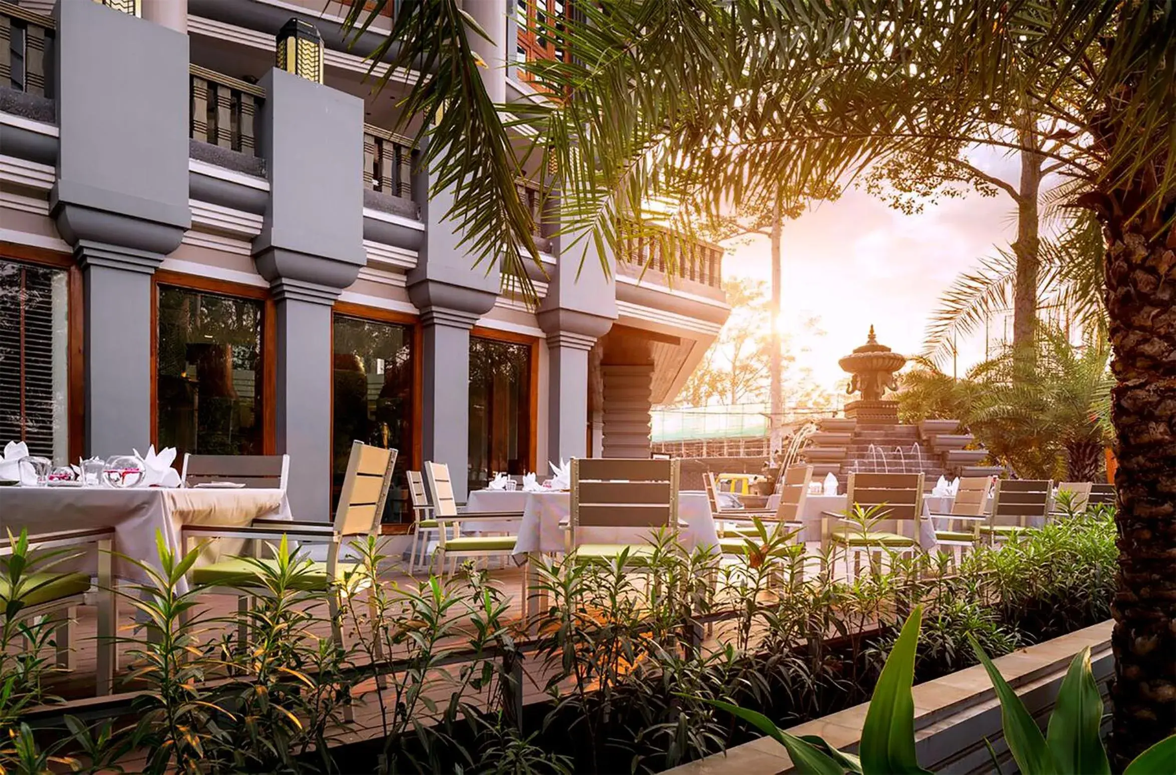 Restaurant/places to eat in J7 Angkor Hotel Restaurant/places to eat in J7 Angkor Hotel