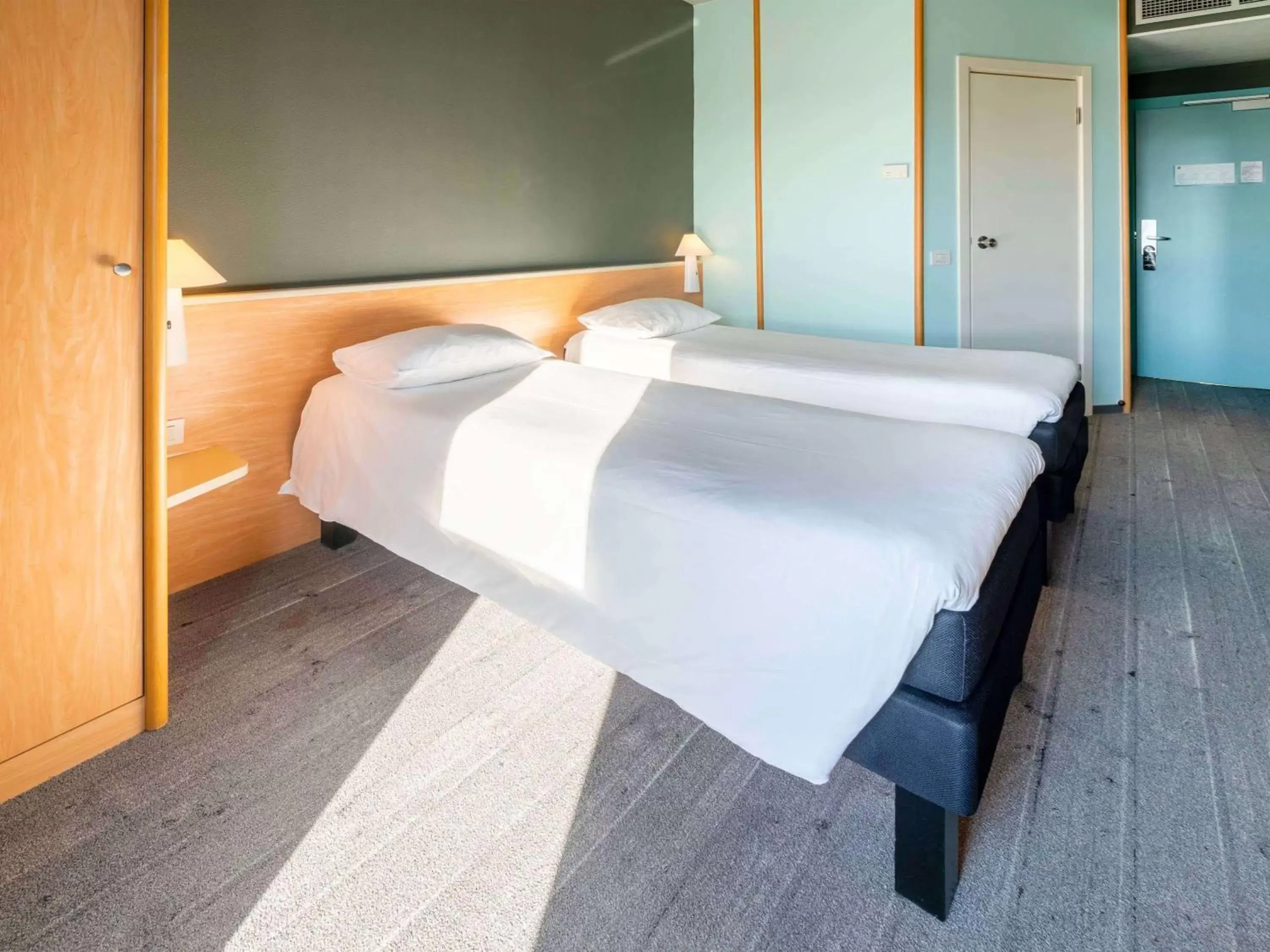 Bedroom, Bed in Hotel Ibis Firenze Nord Aeroporto