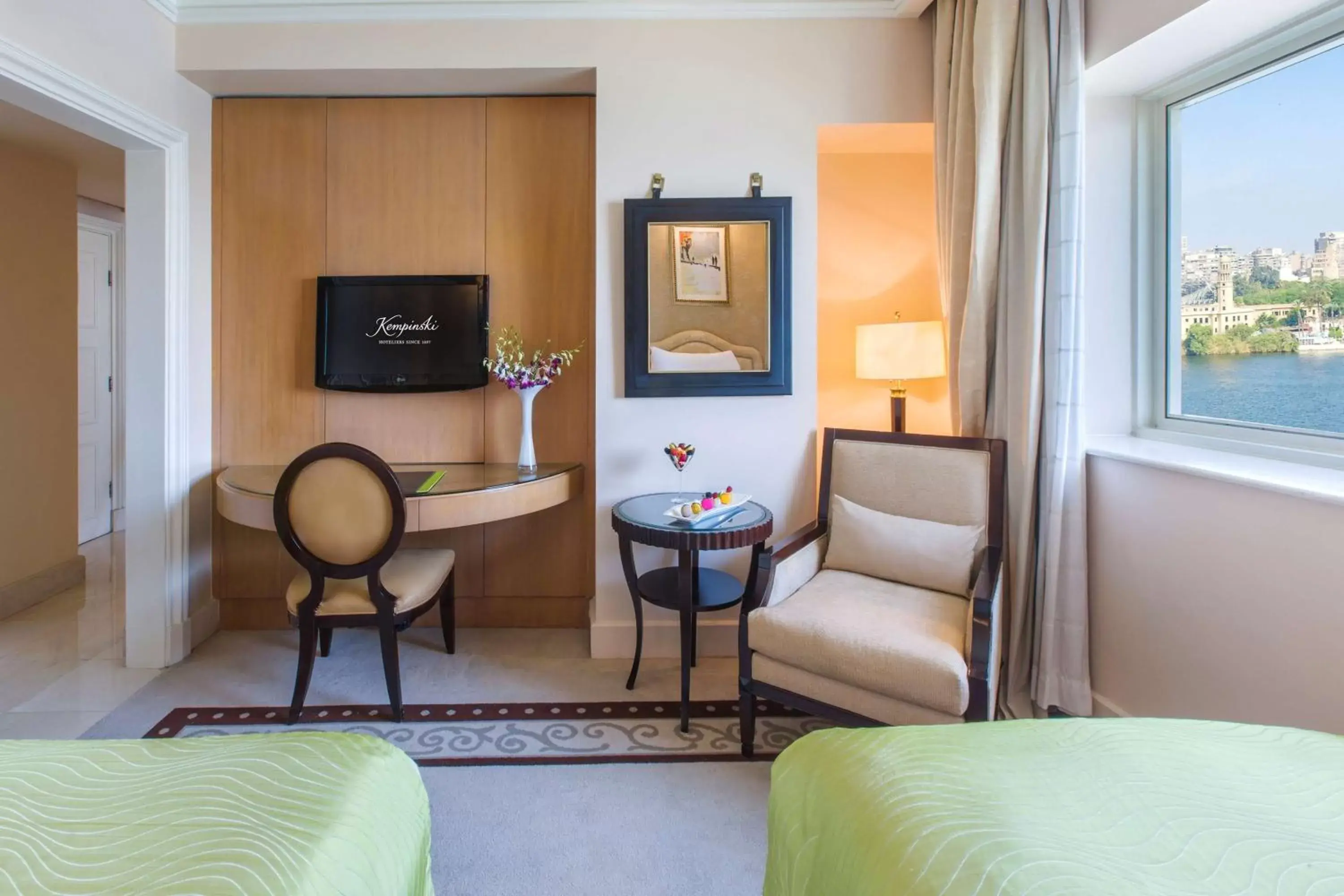 Bedroom, Seating Area in Kempinski Nile Hotel, Cairo