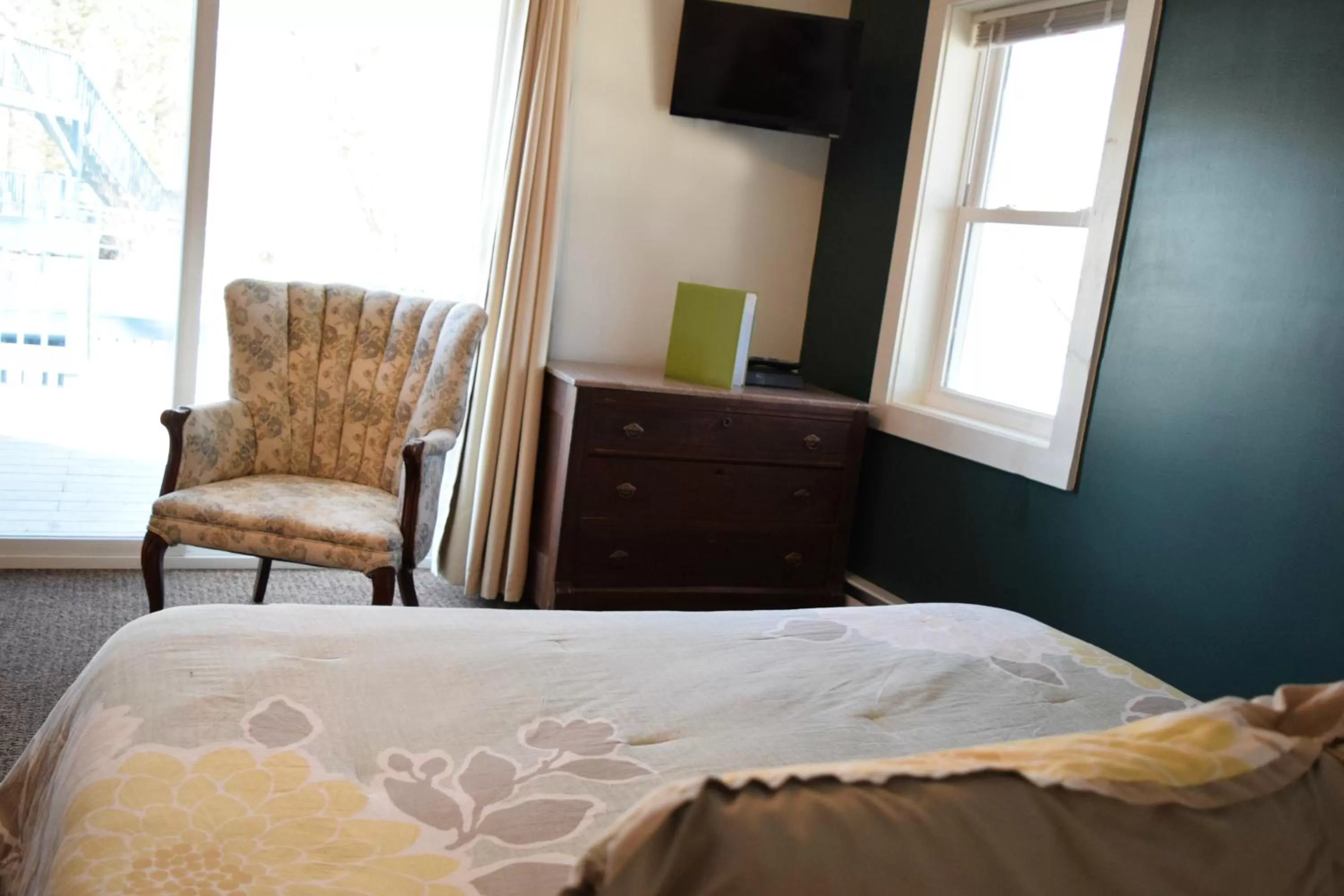 Bed in The Eis House