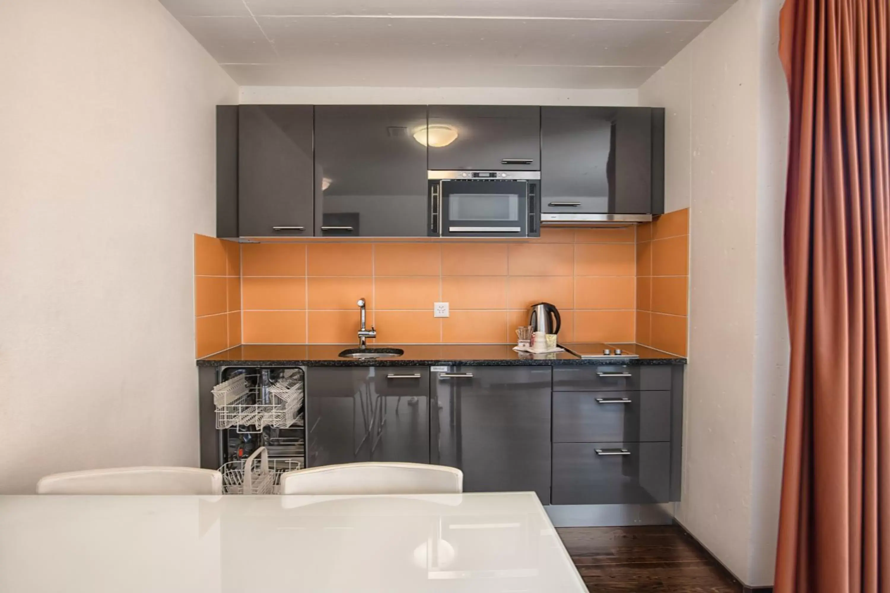 Decorative detail, Kitchen/Kitchenette in Hotel Residence Loren - contact & contactless check-in