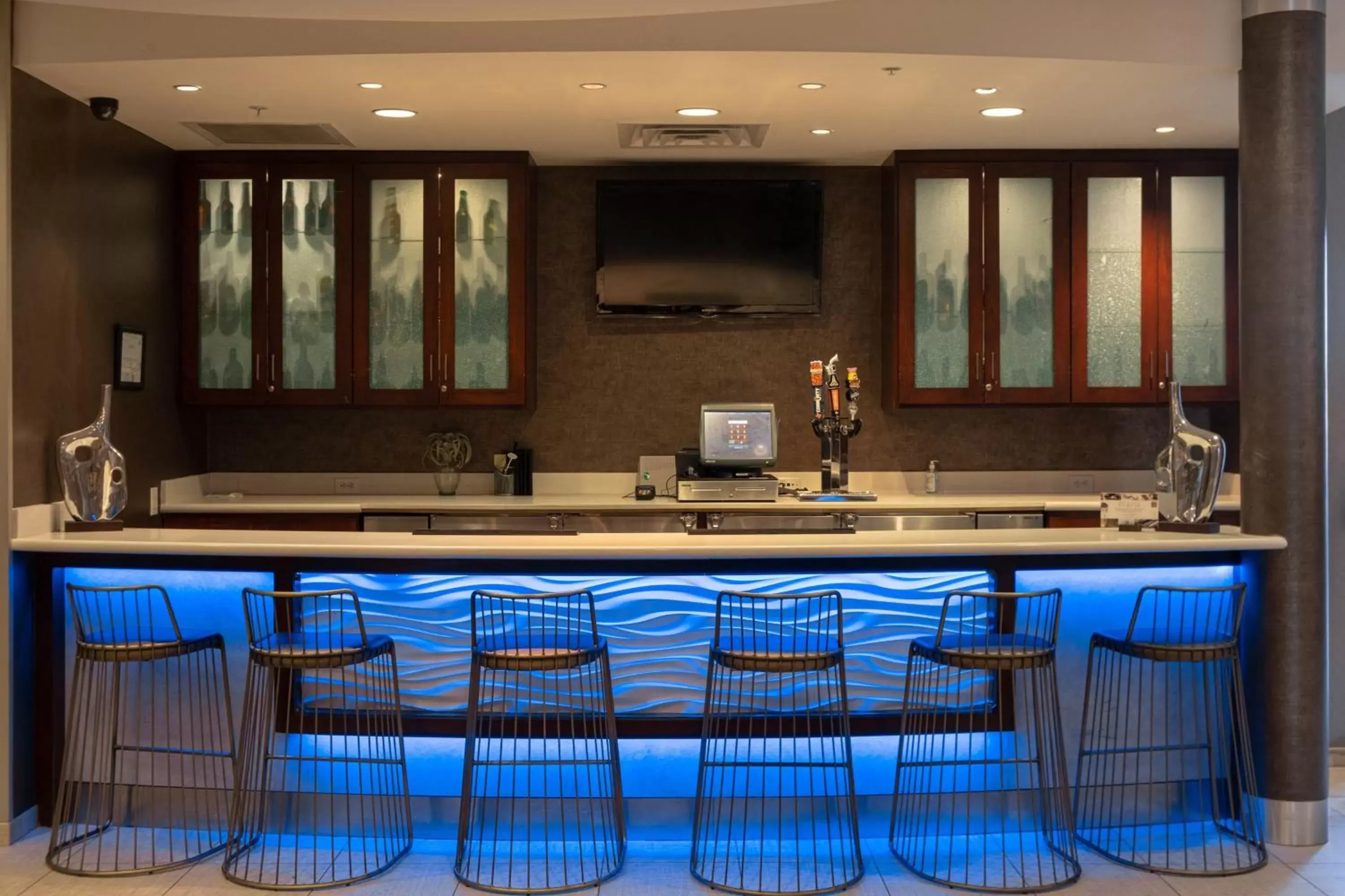 Lobby or reception, Kitchen/Kitchenette in SpringHill Suites by Marriott Dallas Lewisville