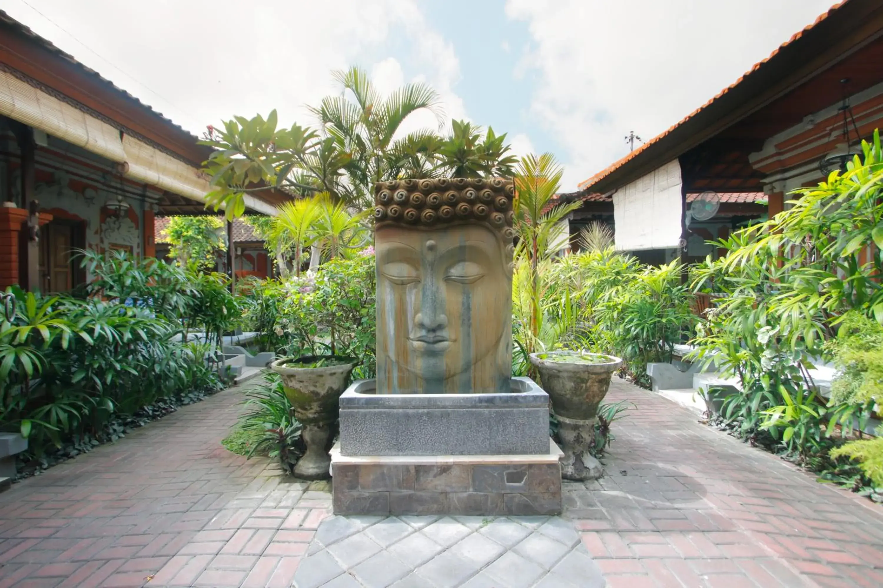 Patio in Hotel Jati Sanur