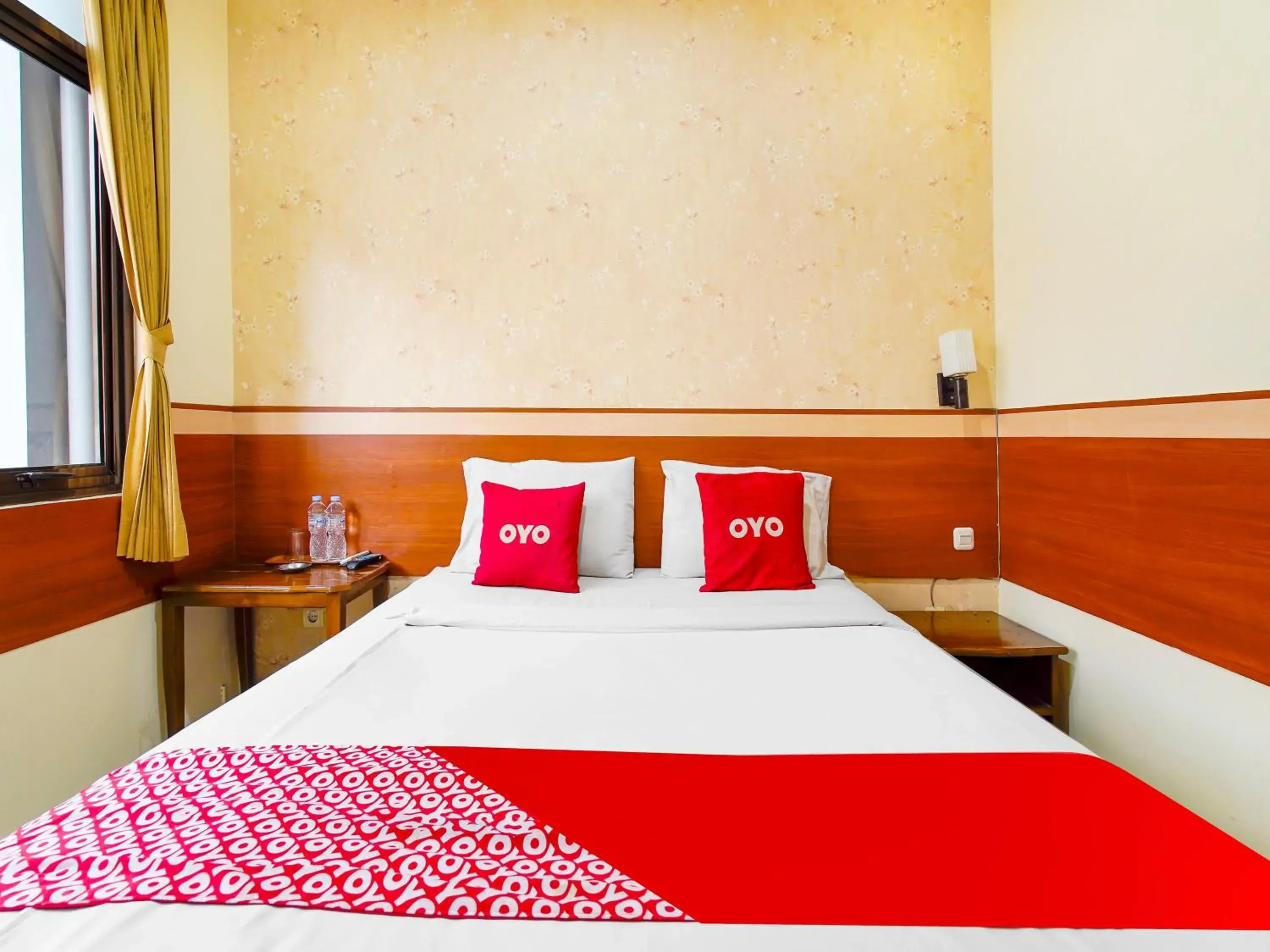 Bedroom, Bed in OYO Collection O 91297 Hotel Sakura Bedroom, Bed in OYO Collection O 91297 Hotel Sakura