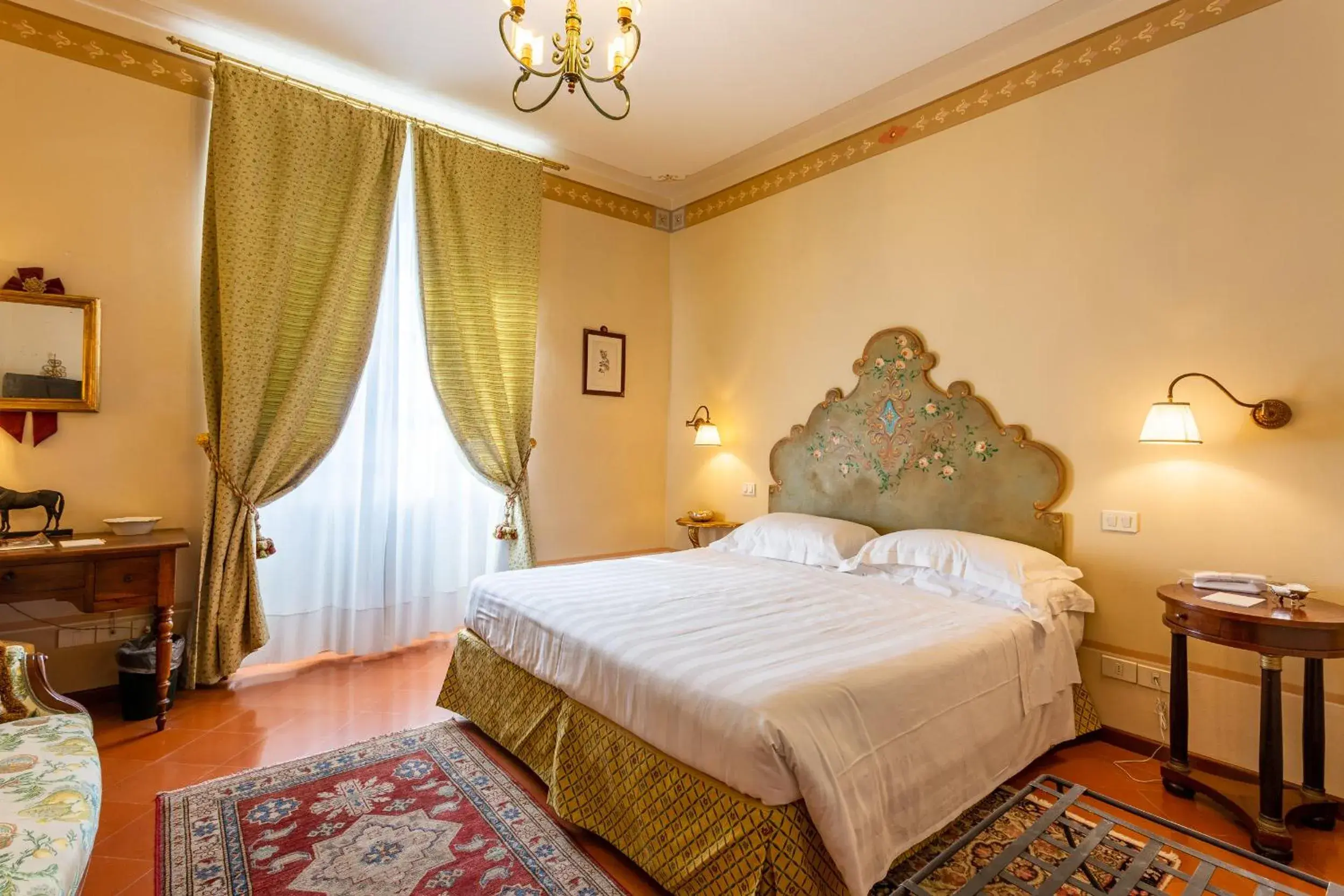 Bedroom, Bed in Hotel Villa Marsili