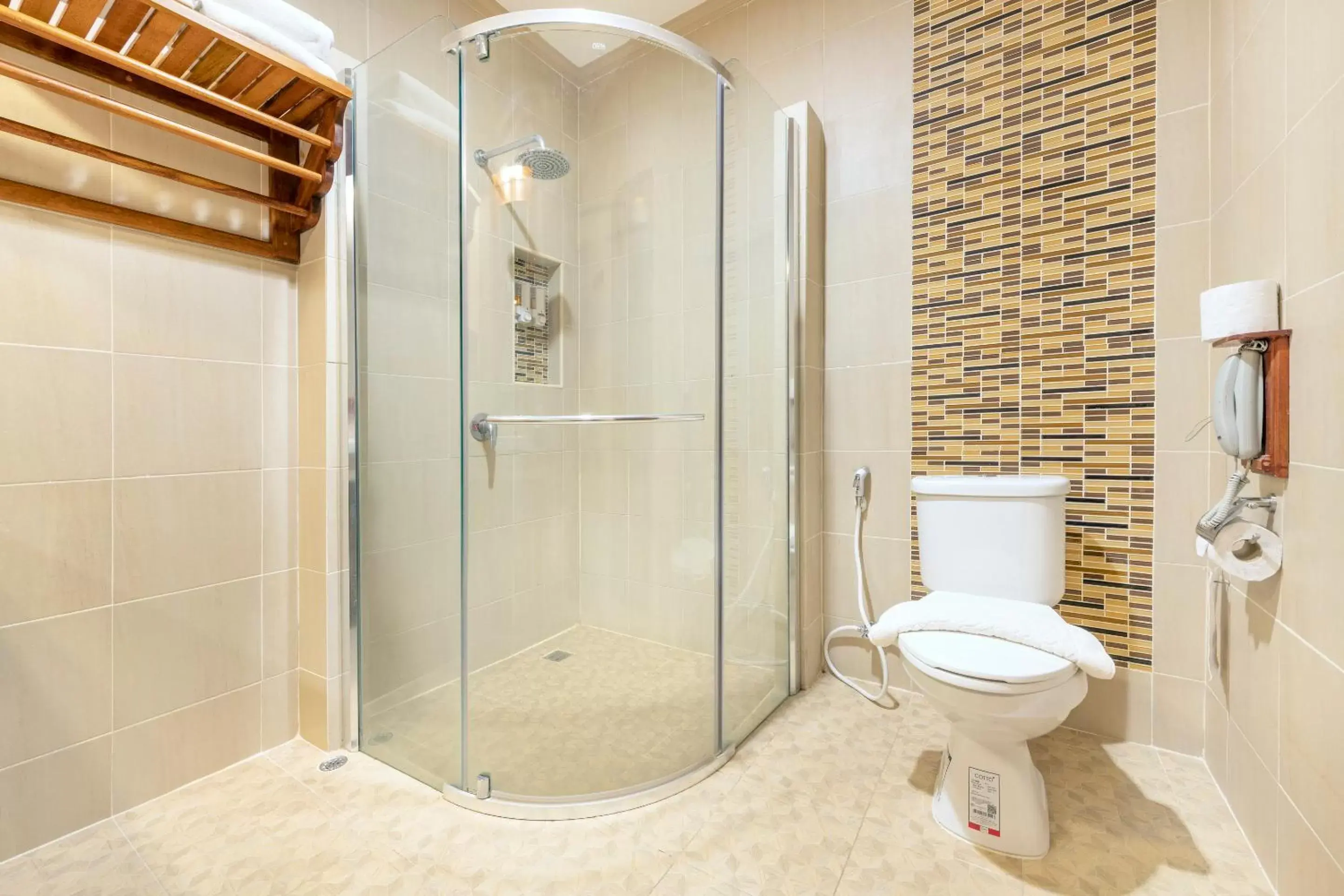 Bathroom in Vana Varin Resort