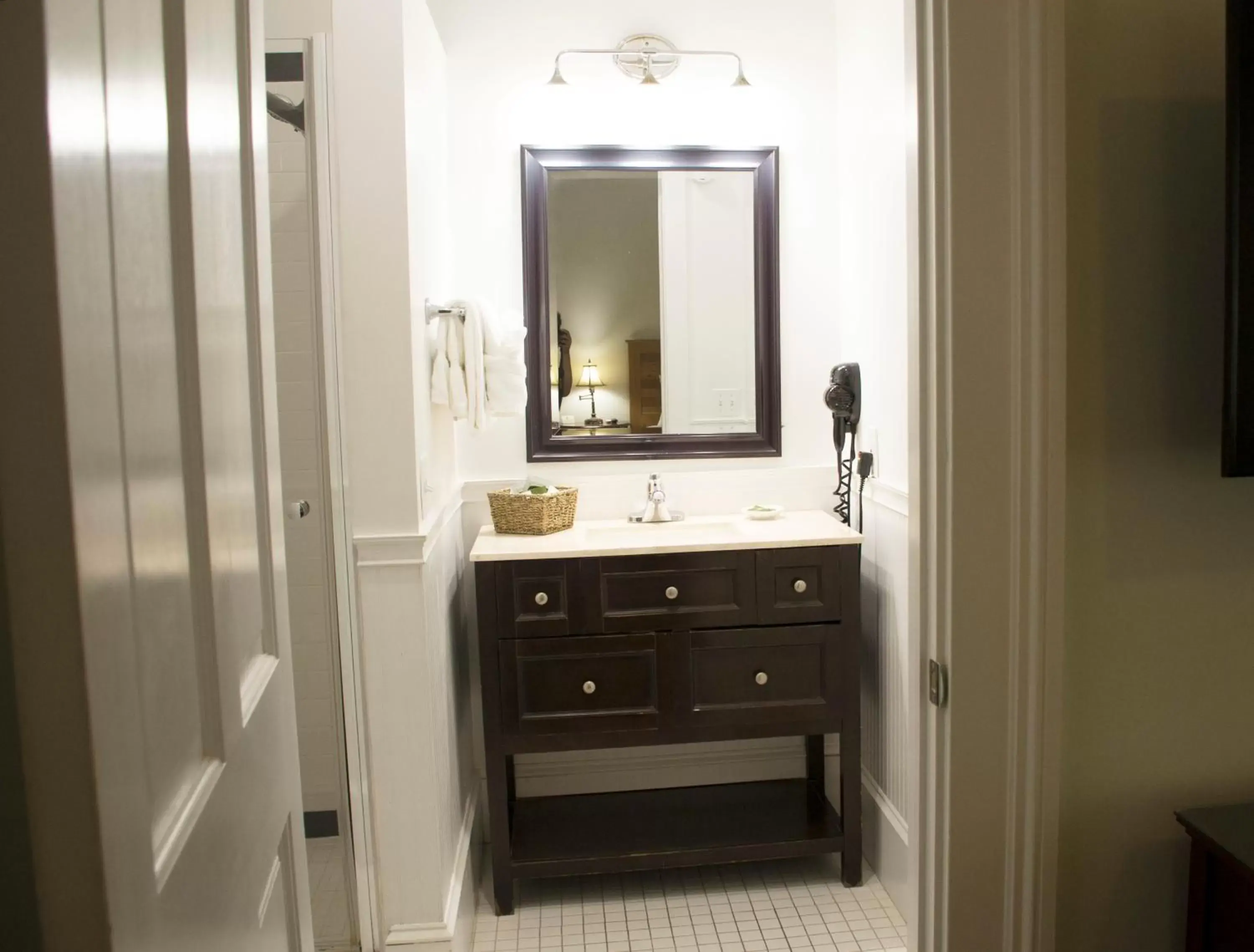 Bathroom in Duval House