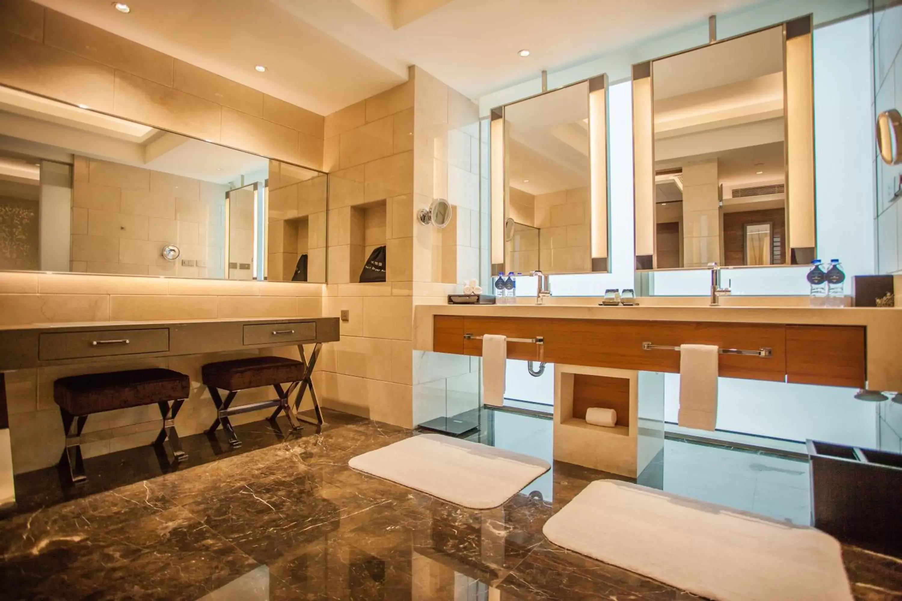 Bathroom in Hilton Shijiazhuang