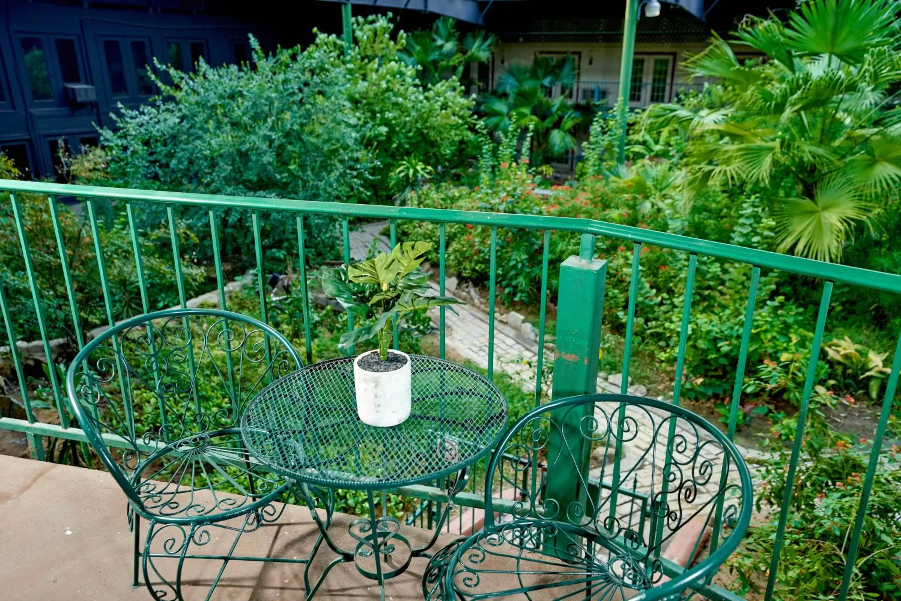 Balcony/Terrace in Family Garden Inn & Suites