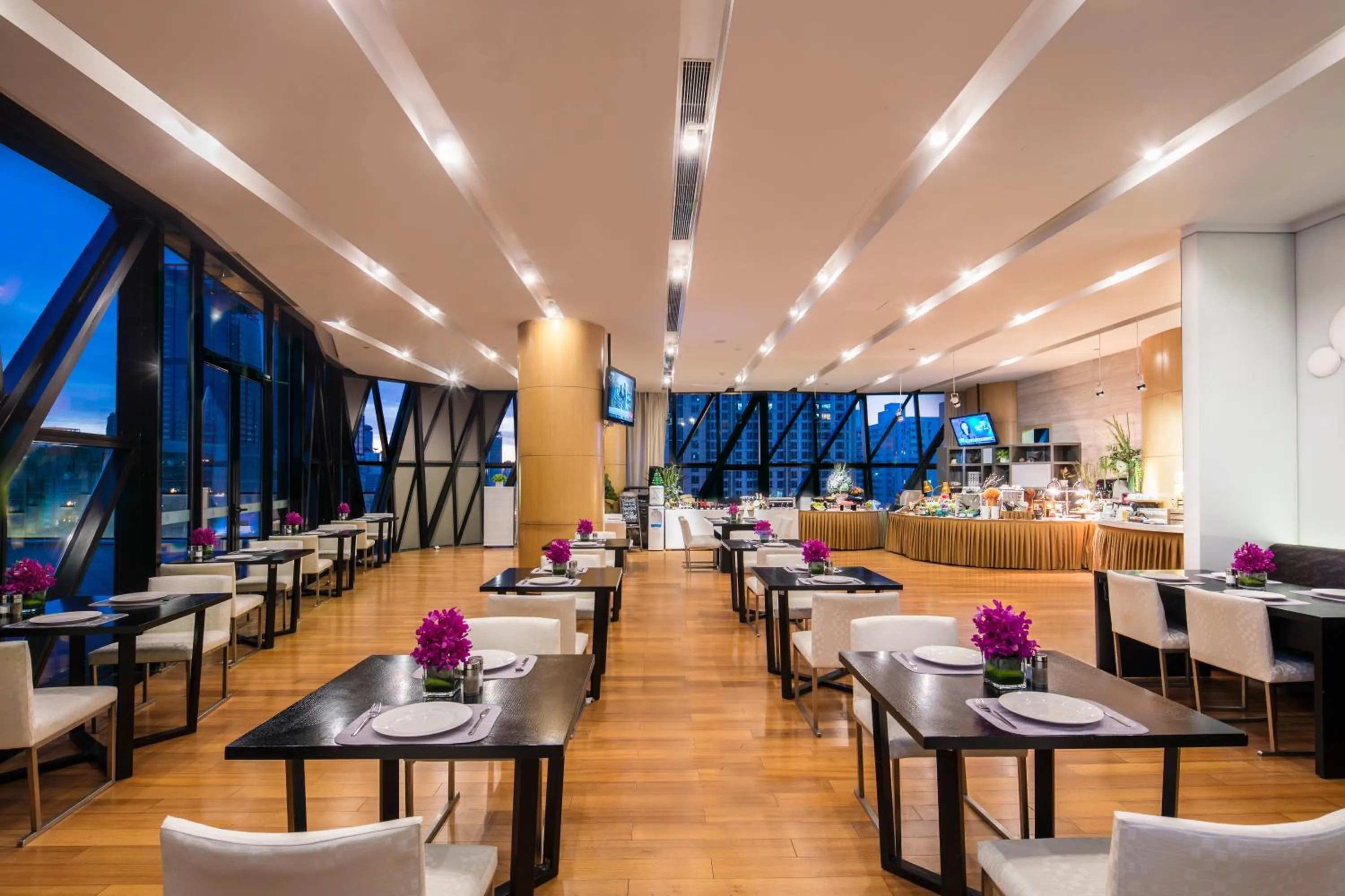 Restaurant/places to eat in Ascott Raffles City Beijing