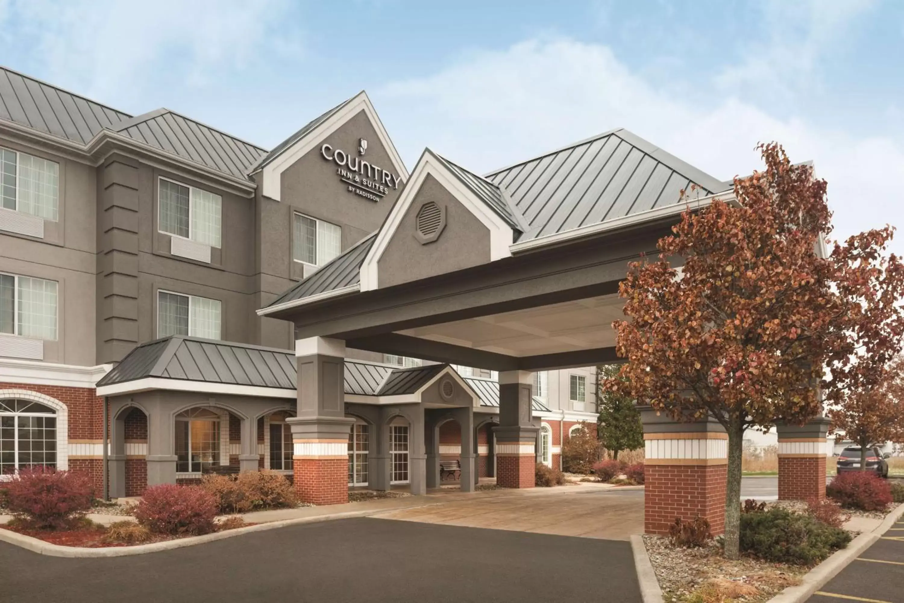 Property Building in Country Inn & Suites by Radisson, Michigan City, IN