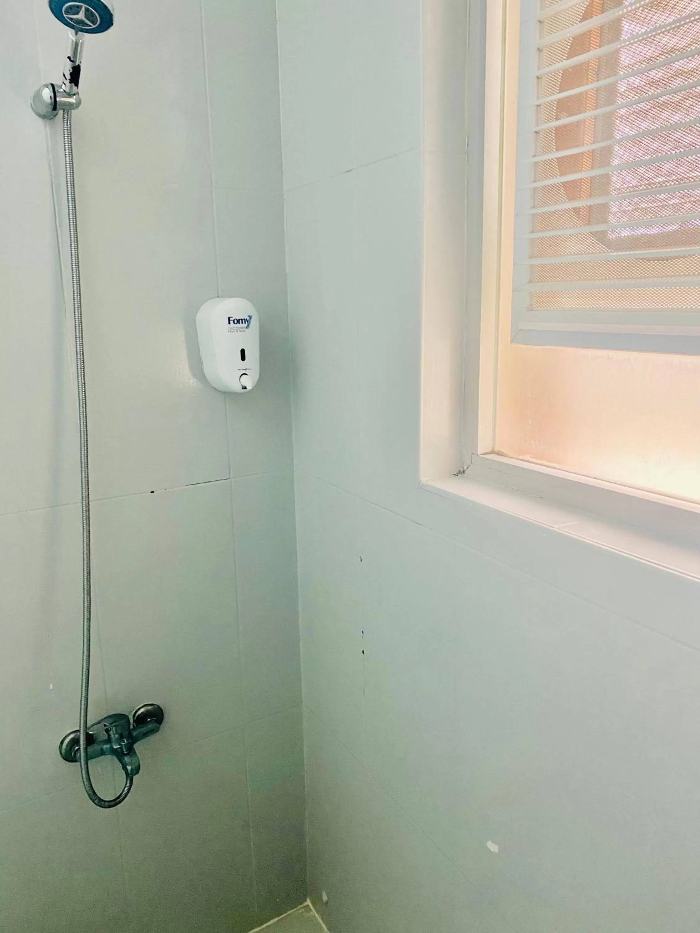 Shower in White Suites Hotel İstanbul