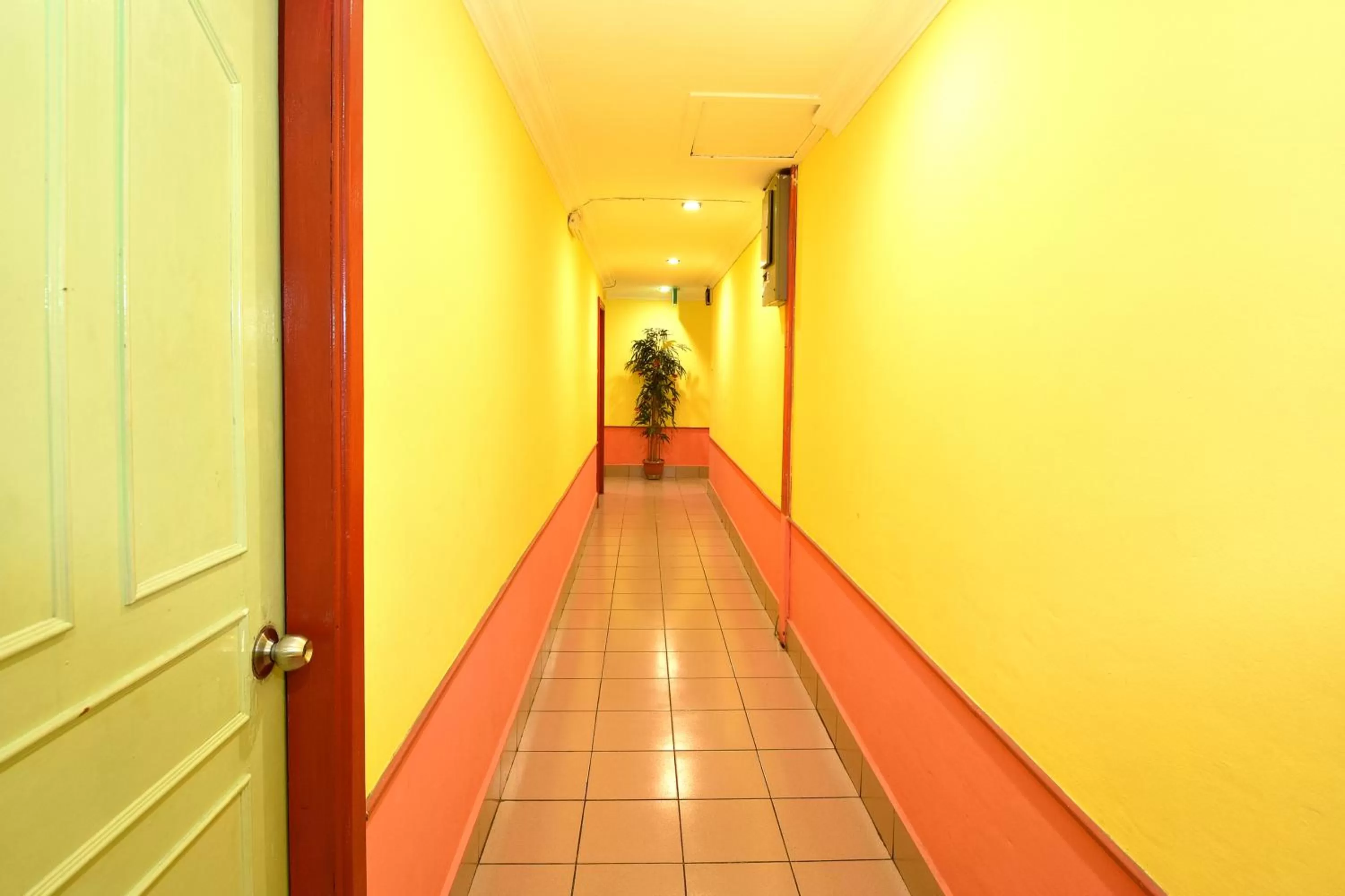 Lobby or reception in Mandarin Inn by Glex