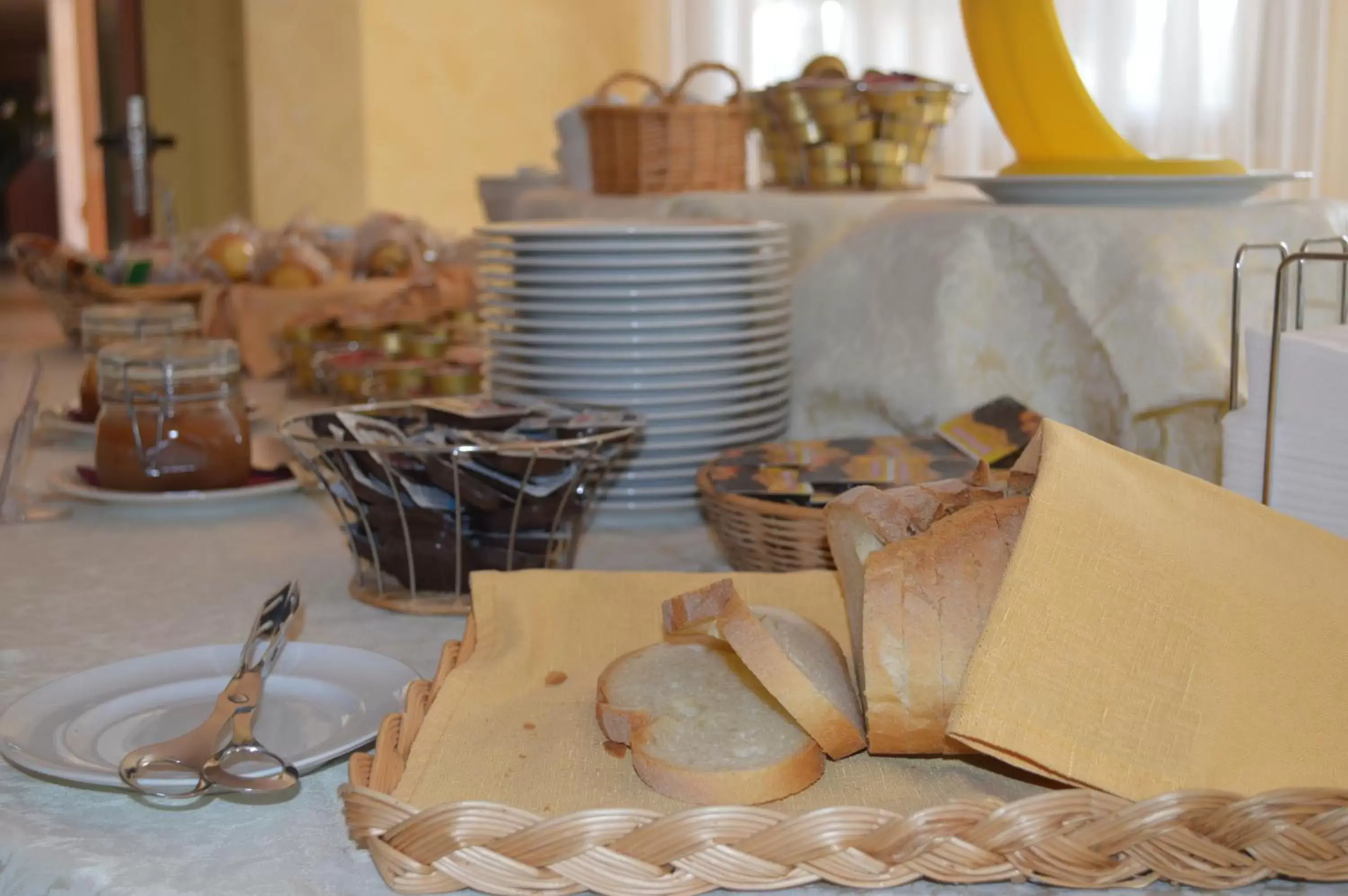 Breakfast, Food in Hotel Parco Serrone