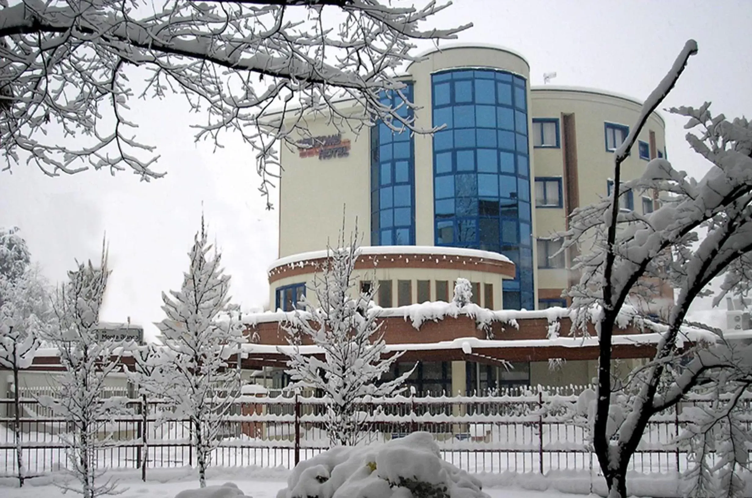 Facade/entrance, Property Building in Welcome Hotel