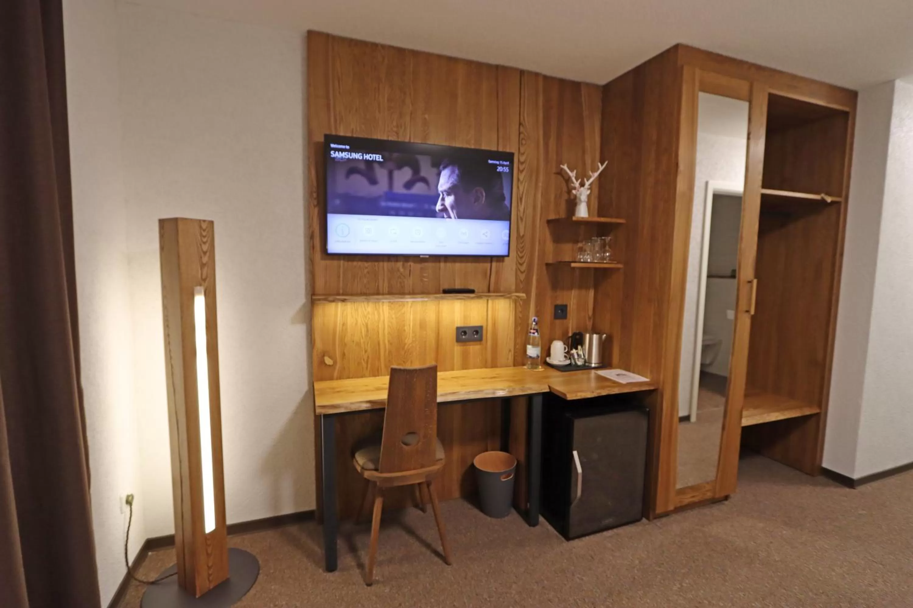 TV and multimedia in Hotel Kreuz Höhengasthof