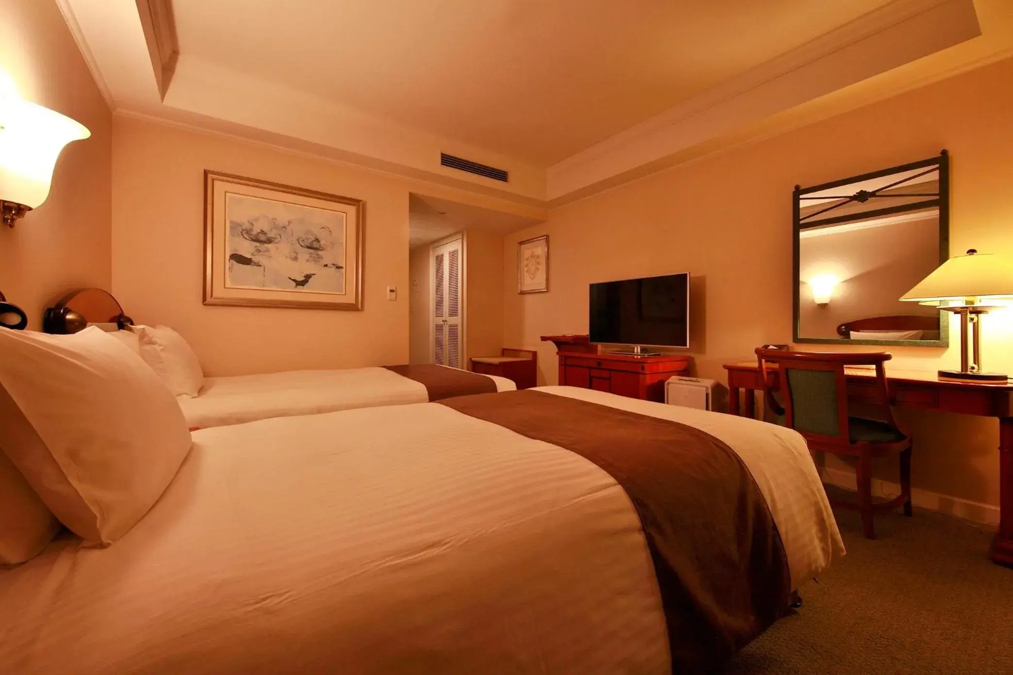 Standard Twin Room - Non-Smoking (1 Adult) in Hotel East 21 Tokyo Standard Twin Room - Non-Smoking (1 Adult) in Hotel East 21 Tokyo