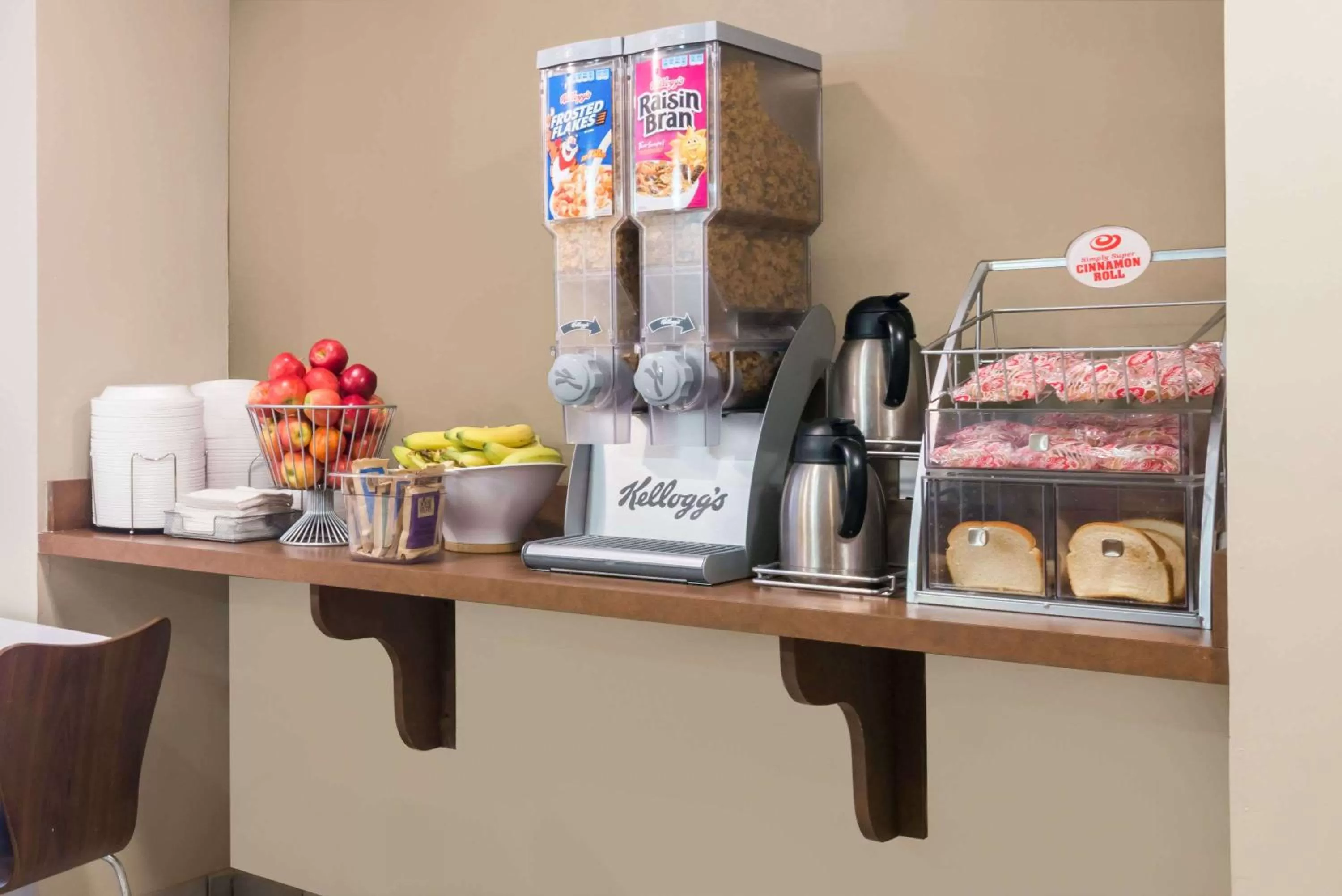 Restaurant/places to eat in Super 8 by Wyndham Jasper