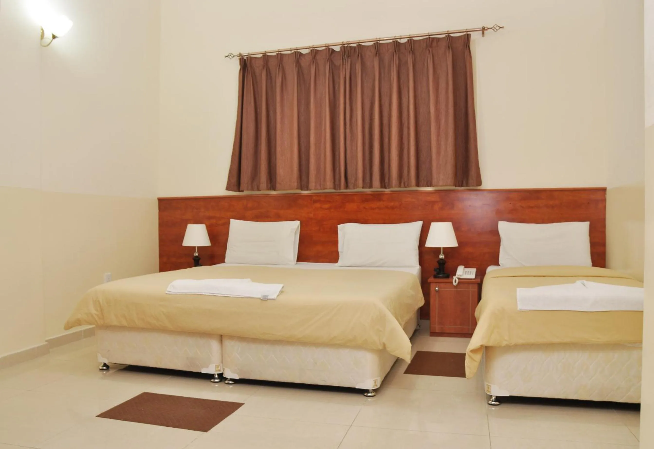 Bedroom, Bed in Africana Hotel