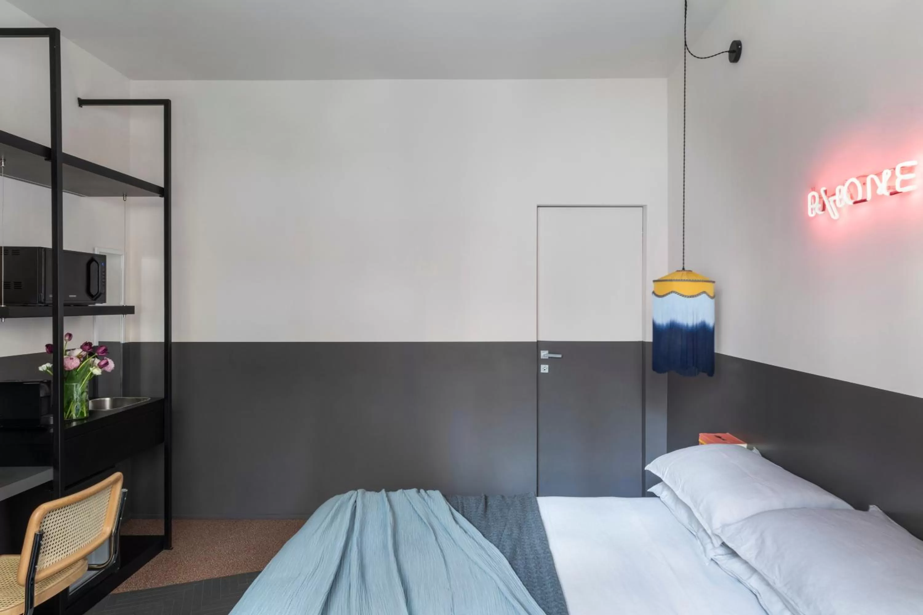 Photo of the whole room, Bed in MARCANTONIO HOME ROME - Vatican -