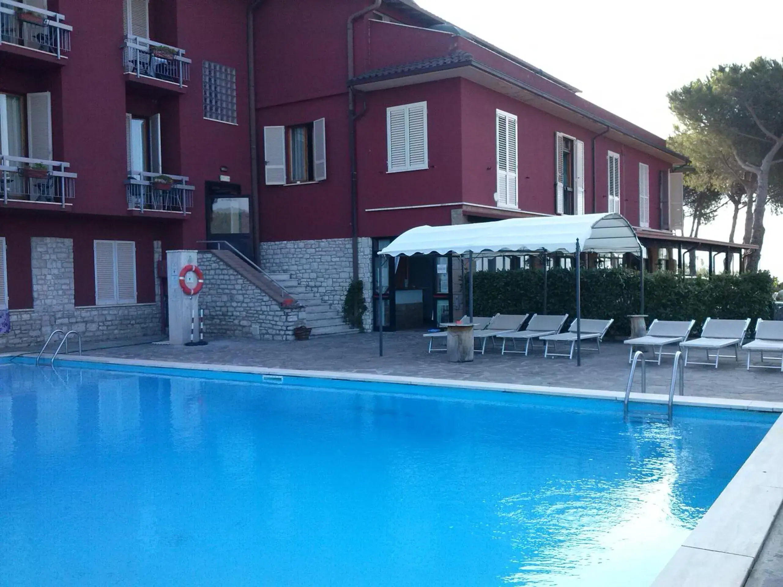 Swimming Pool in Hotel Cavalieri