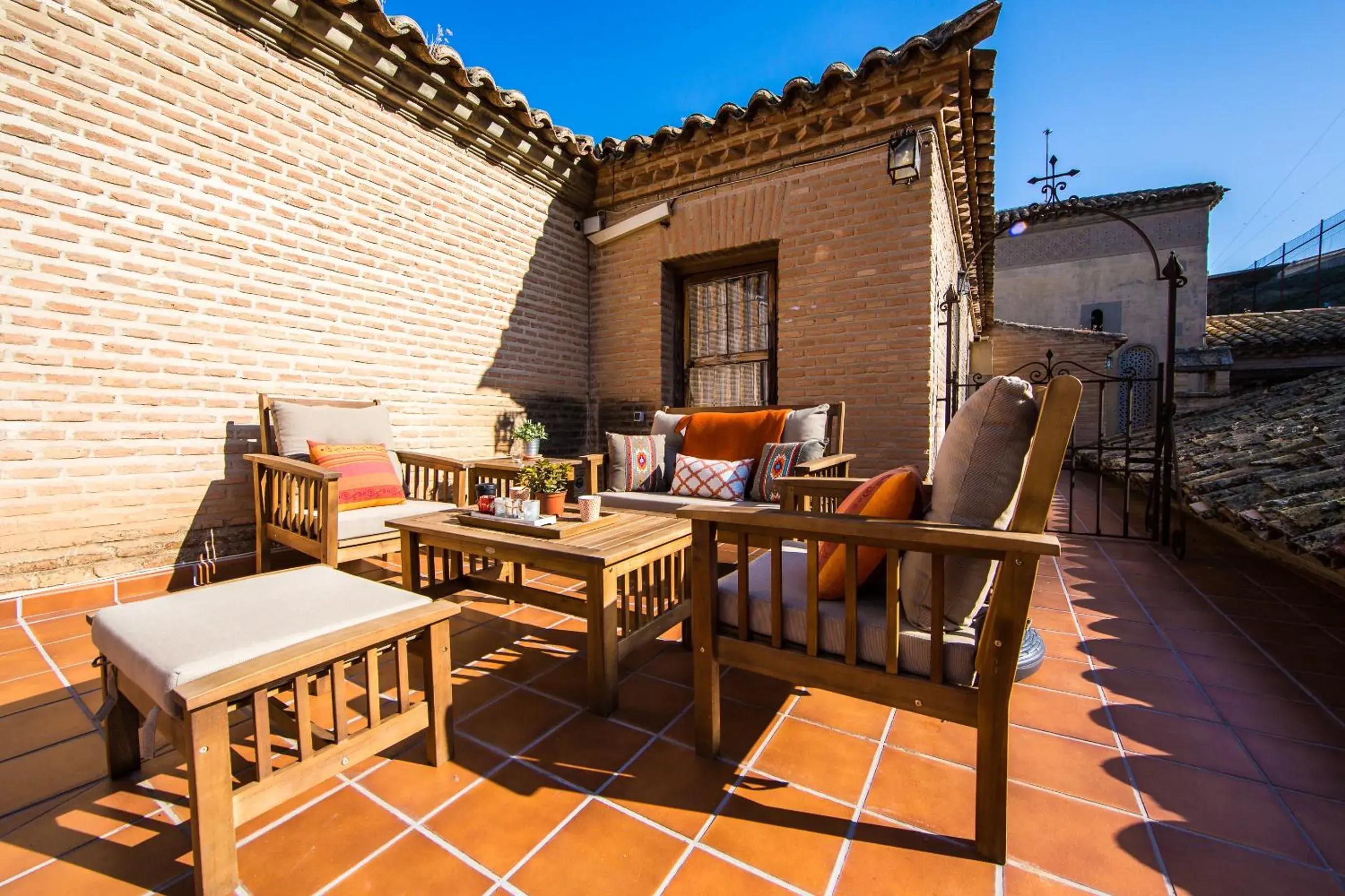 Patio, Restaurant/Places to Eat in Hotel Hacienda del Cardenal