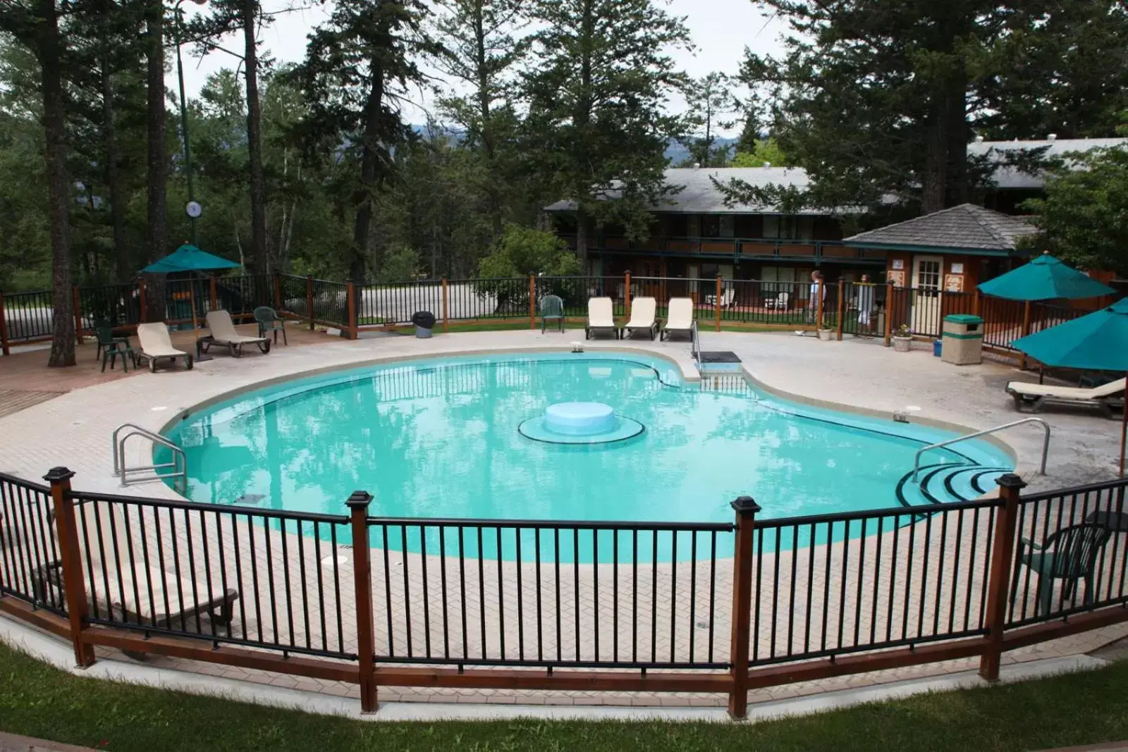 Hot Spring Bath, Pool View in Fairmont Hot Springs Resort