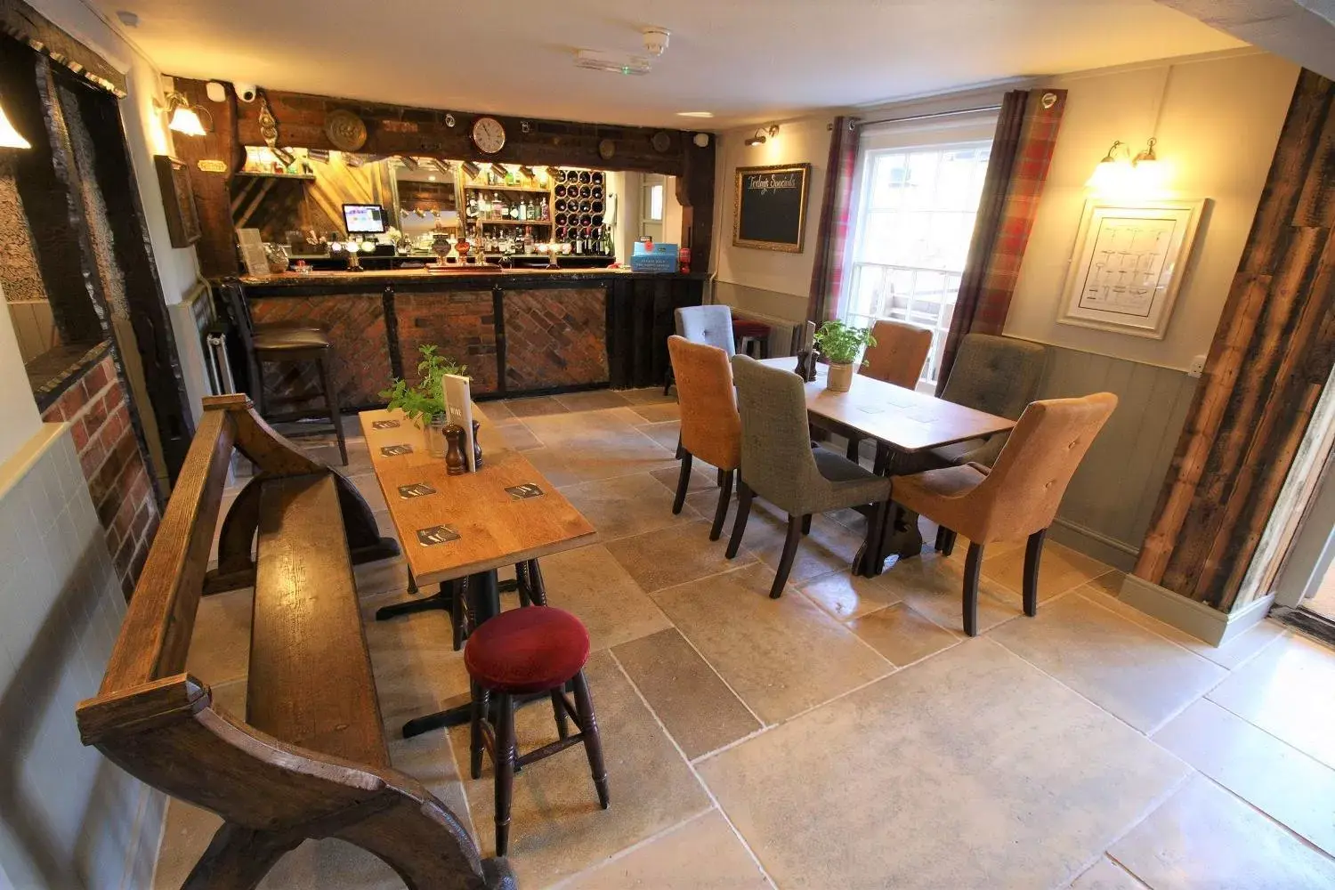 Dining area, Restaurant/Places to Eat in The Carpenters Arms