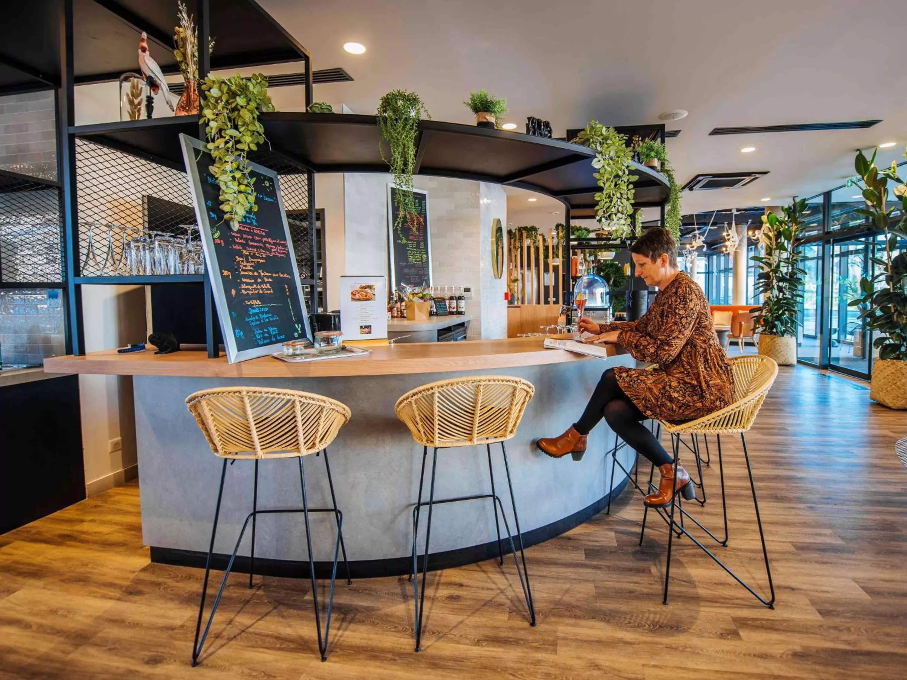 Lounge or bar, Lounge/Bar in ibis budget Rouen Centre Rive Gauche