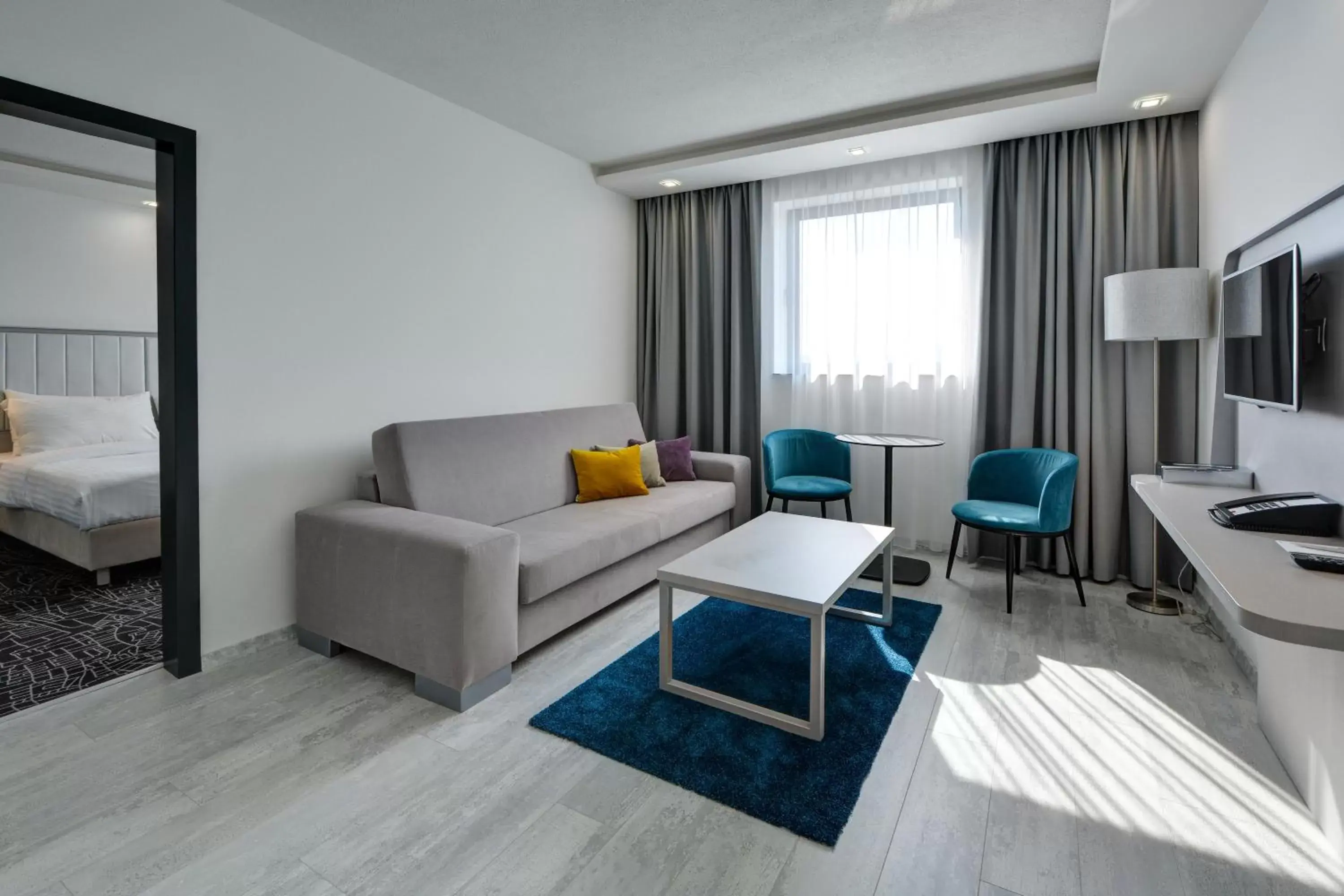 Living room, Seating Area in Park Inn by Radisson Danube Bratislava