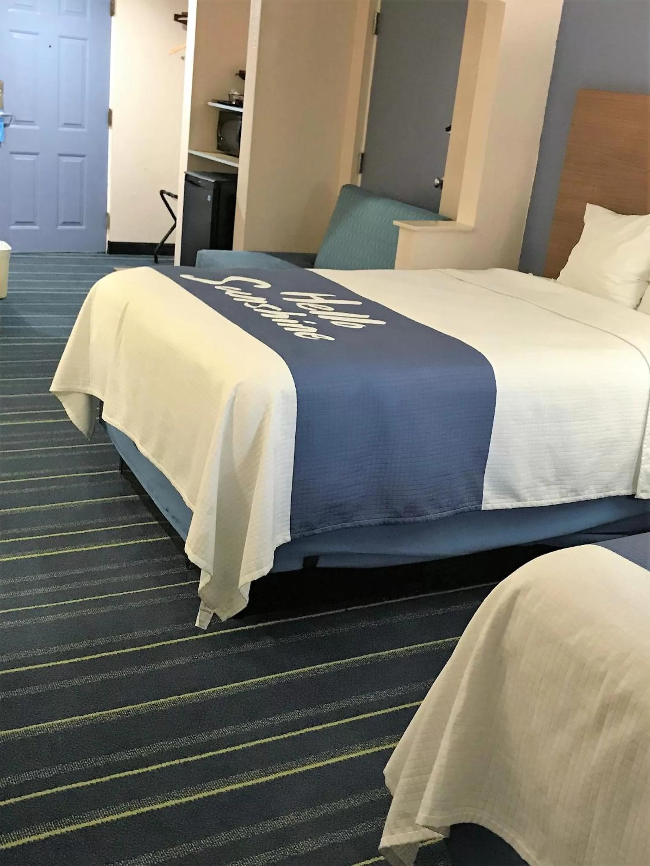 Photo of the whole room, Bed in Days Inn by Wyndham Panama City