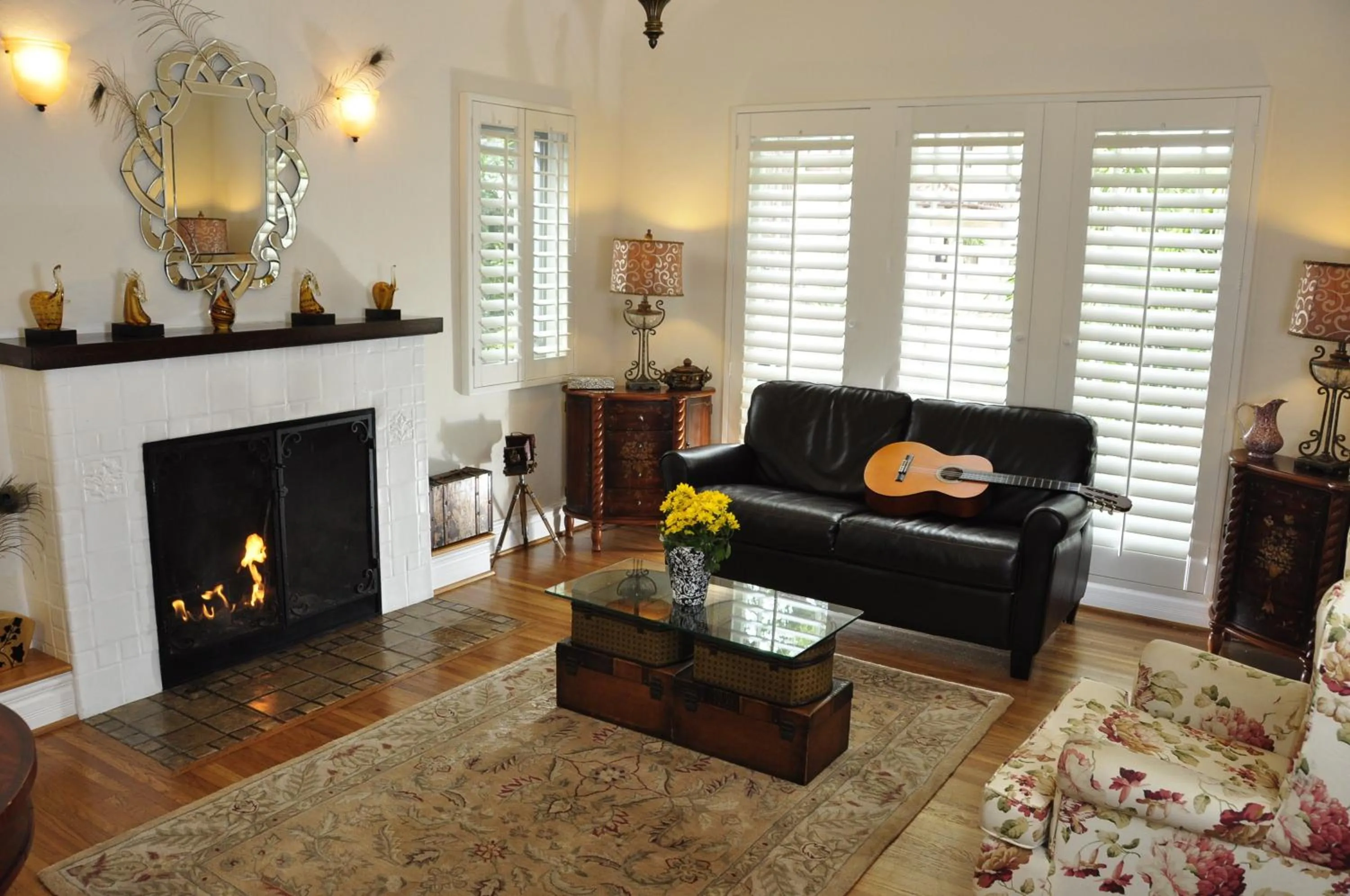 Living room in The Eagle Inn