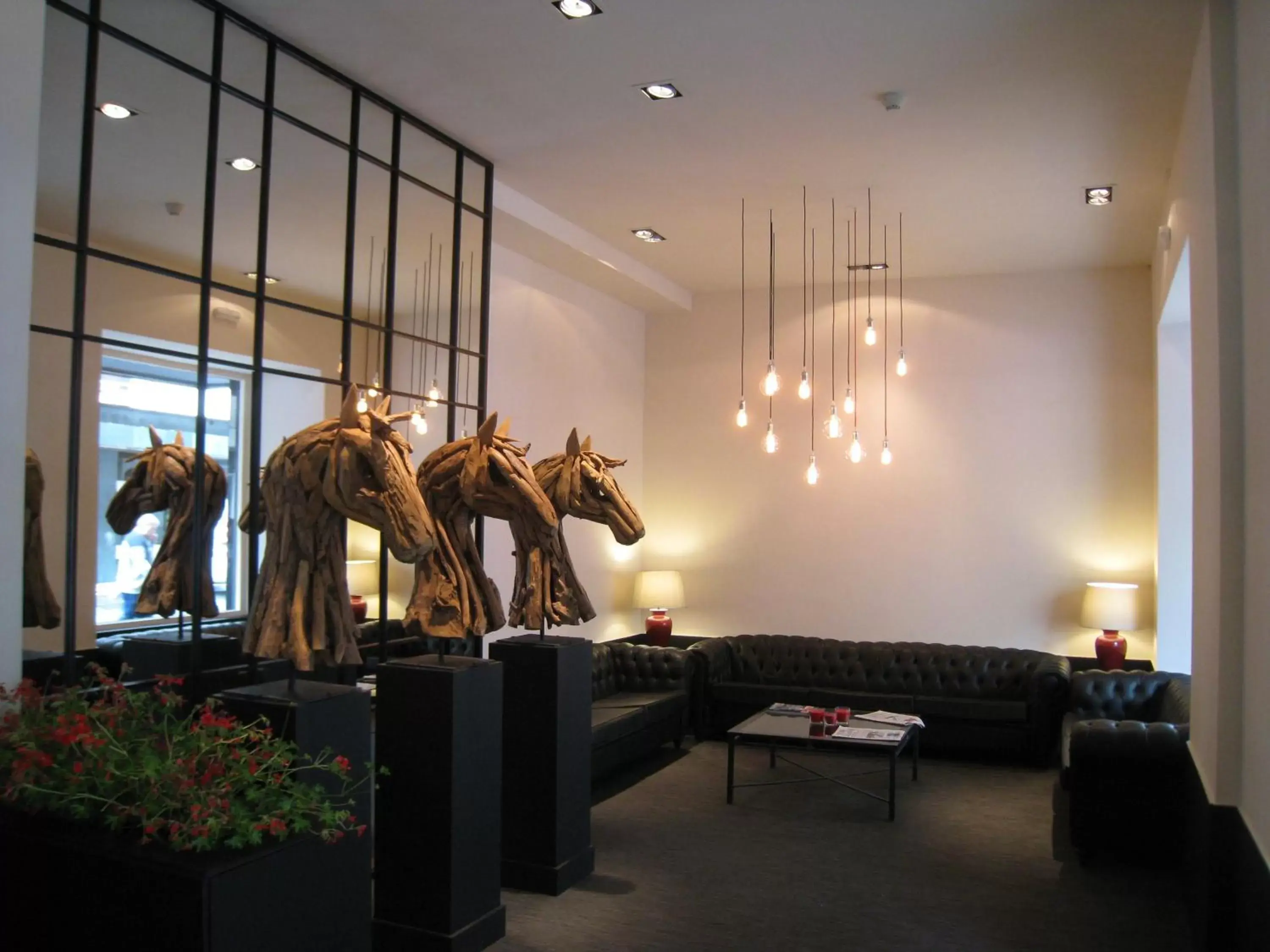 Lobby or reception in Hotel Leyre