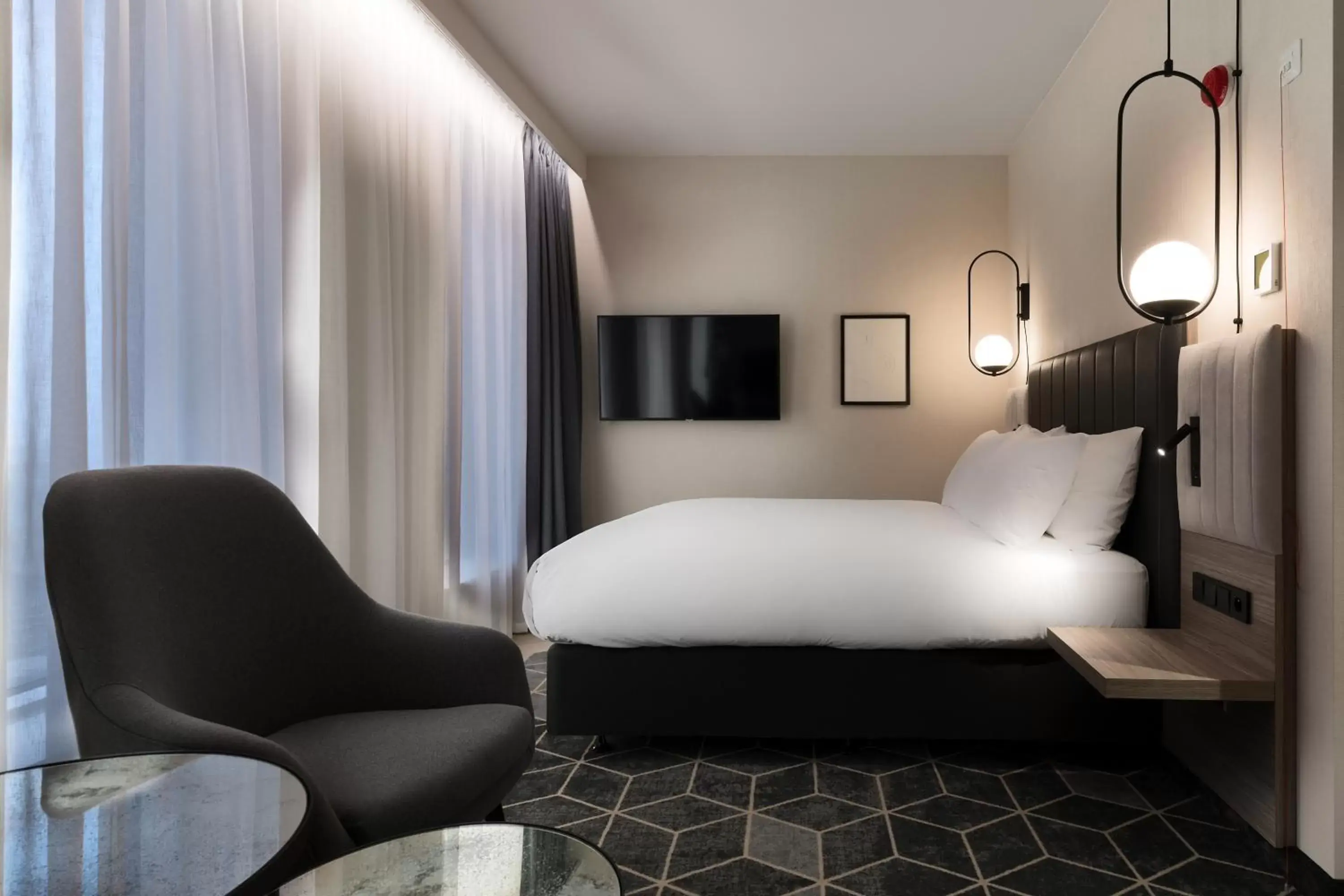 Bed in Crowne Plaza - Warsaw - The HUB, an IHG Hotel