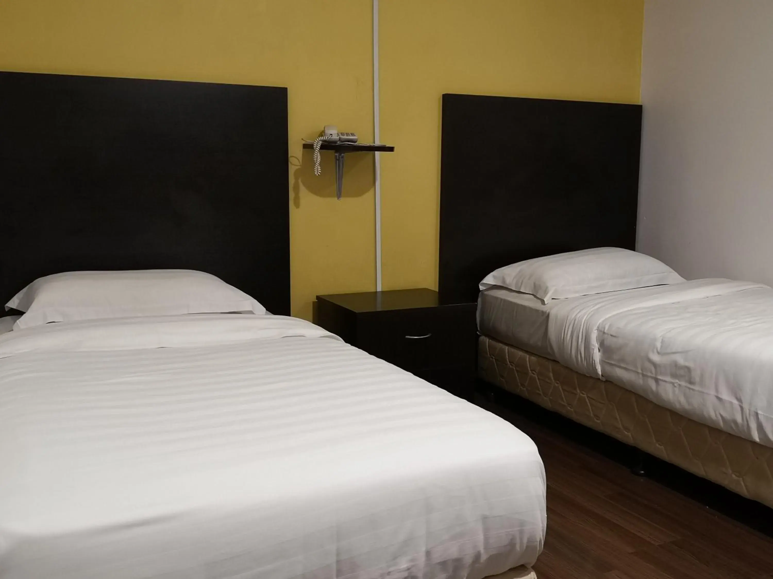 Bed in Sai Villa Hotel Near Klia & Klia2