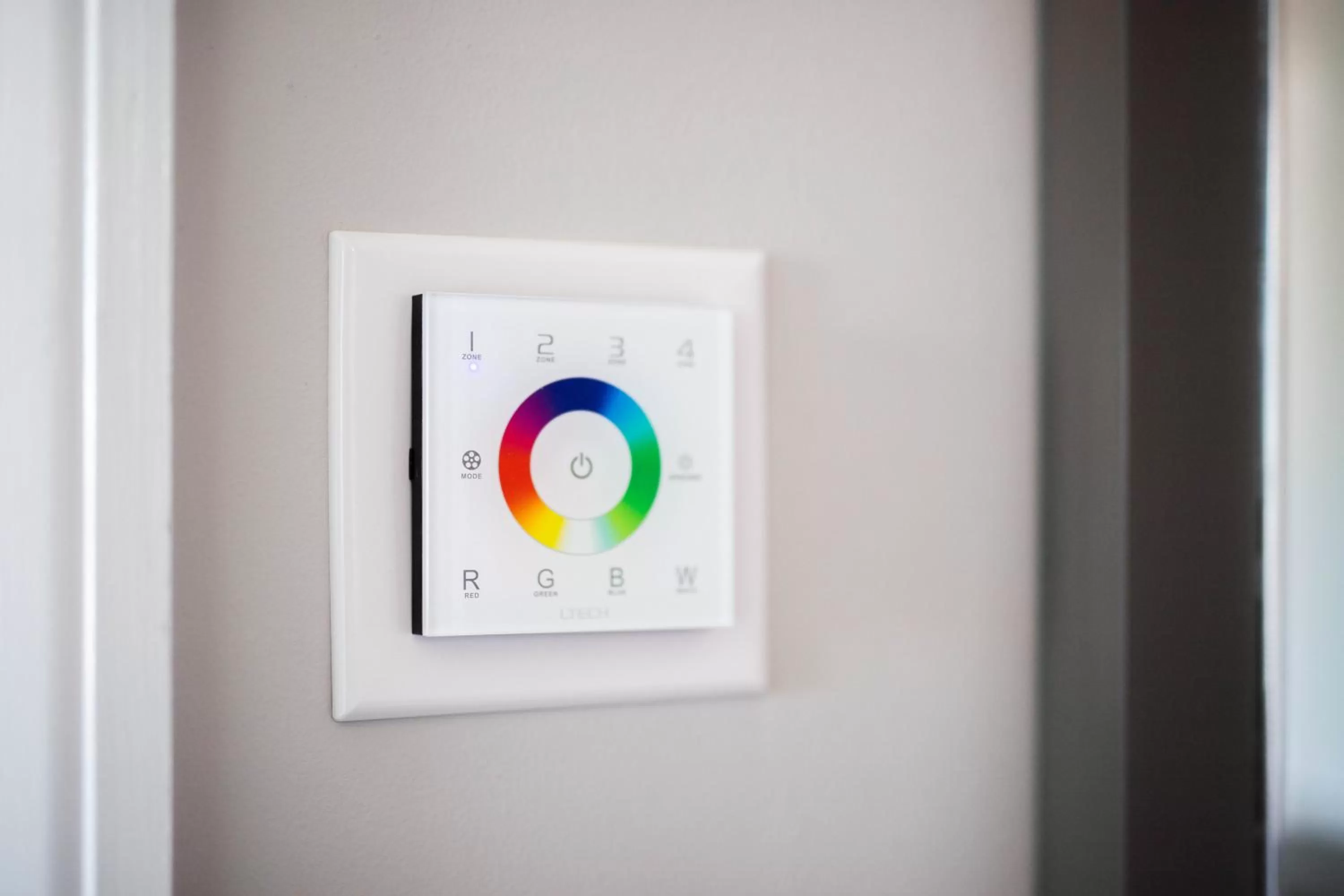 River Sirens Hotel-Contactless Check in Hotel