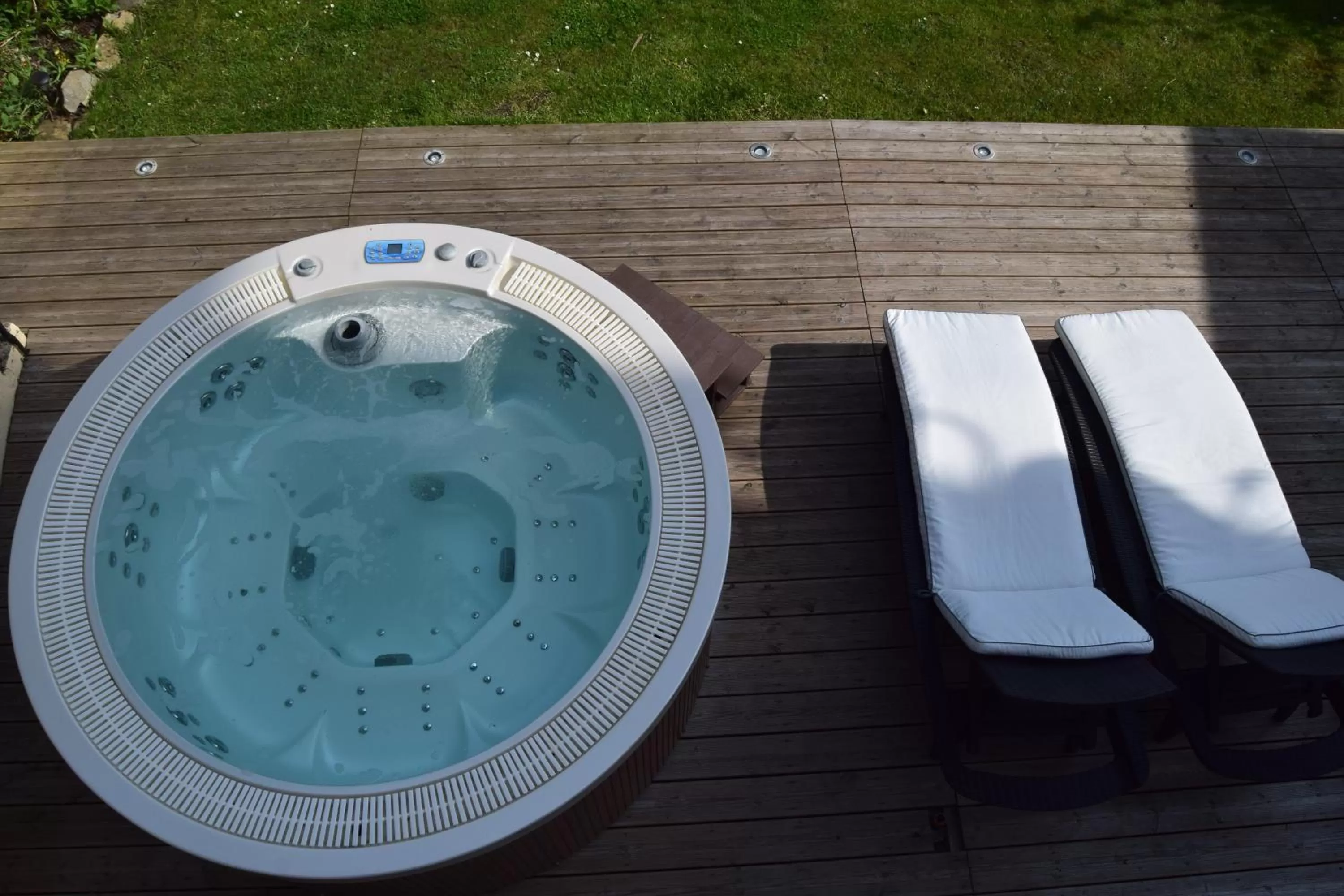 Natural landscape in Chambres d'Hôtes Au coin du spa