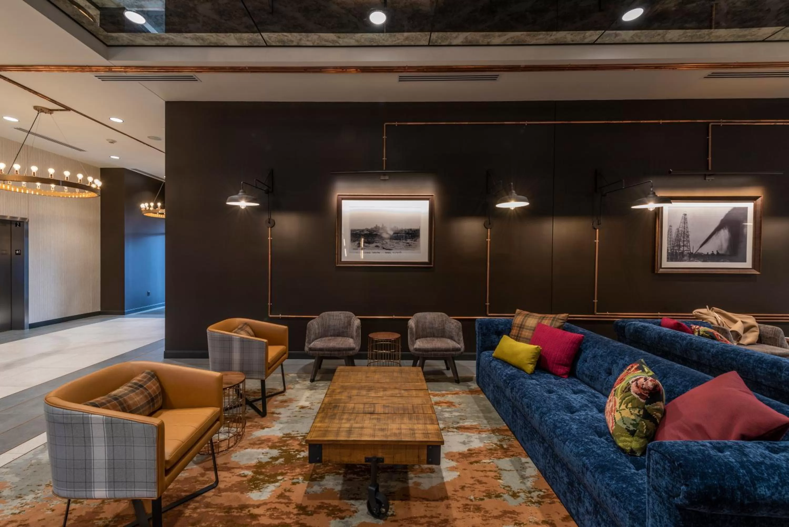 Property building in Hotel Indigo Tulsa DWTN/Entertainment Area