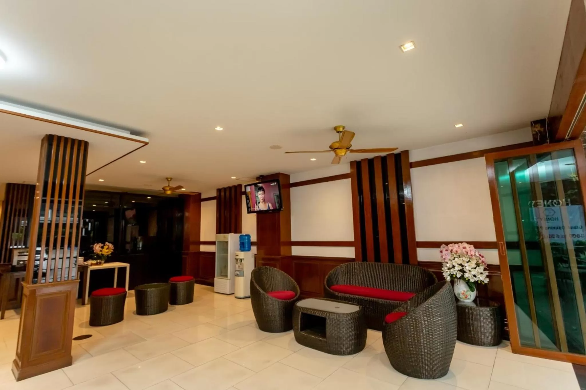 Lobby or reception in Honey Inn Pattaya