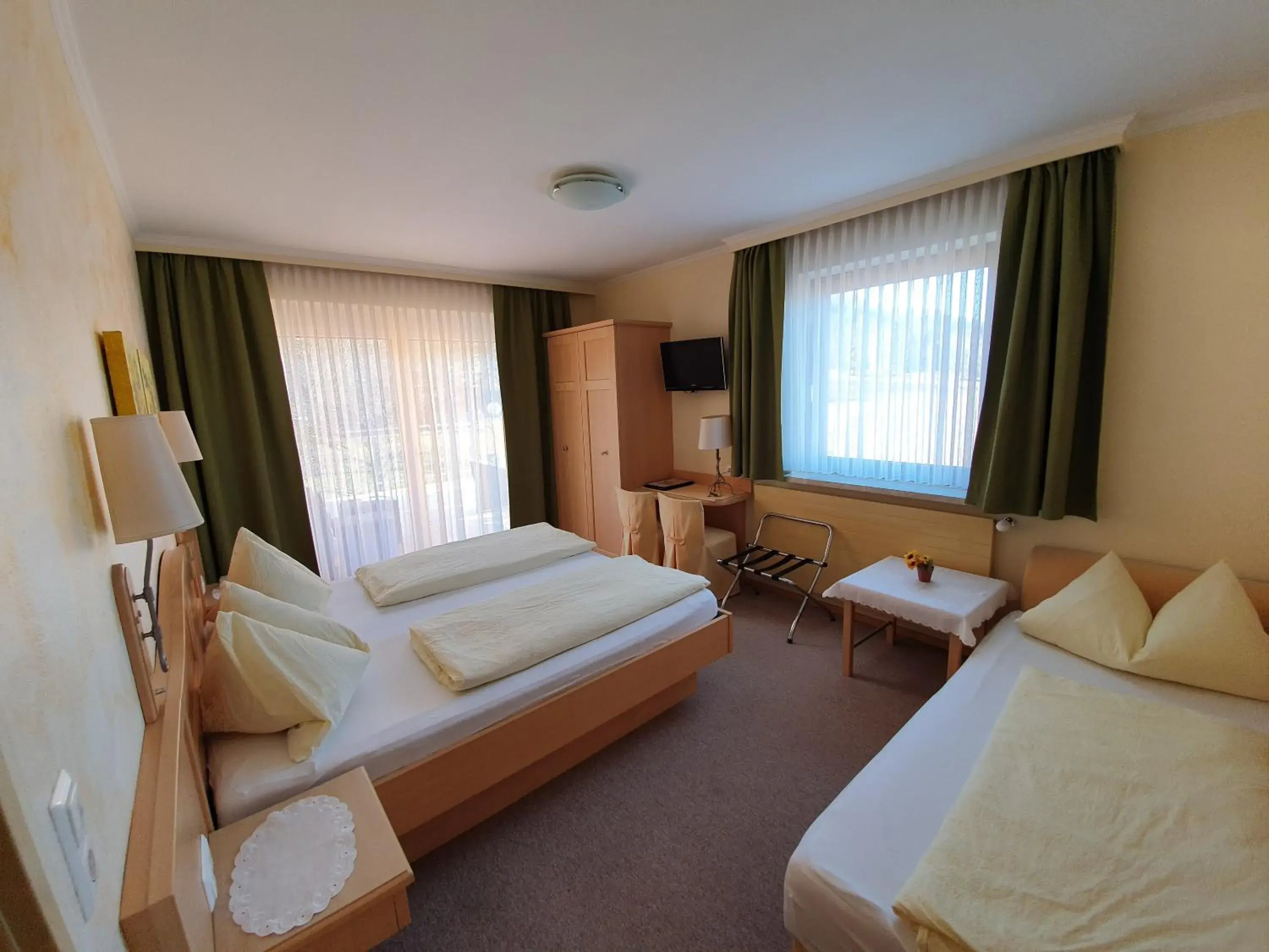 Photo of the whole room in Gasthof Hotel Zur Post