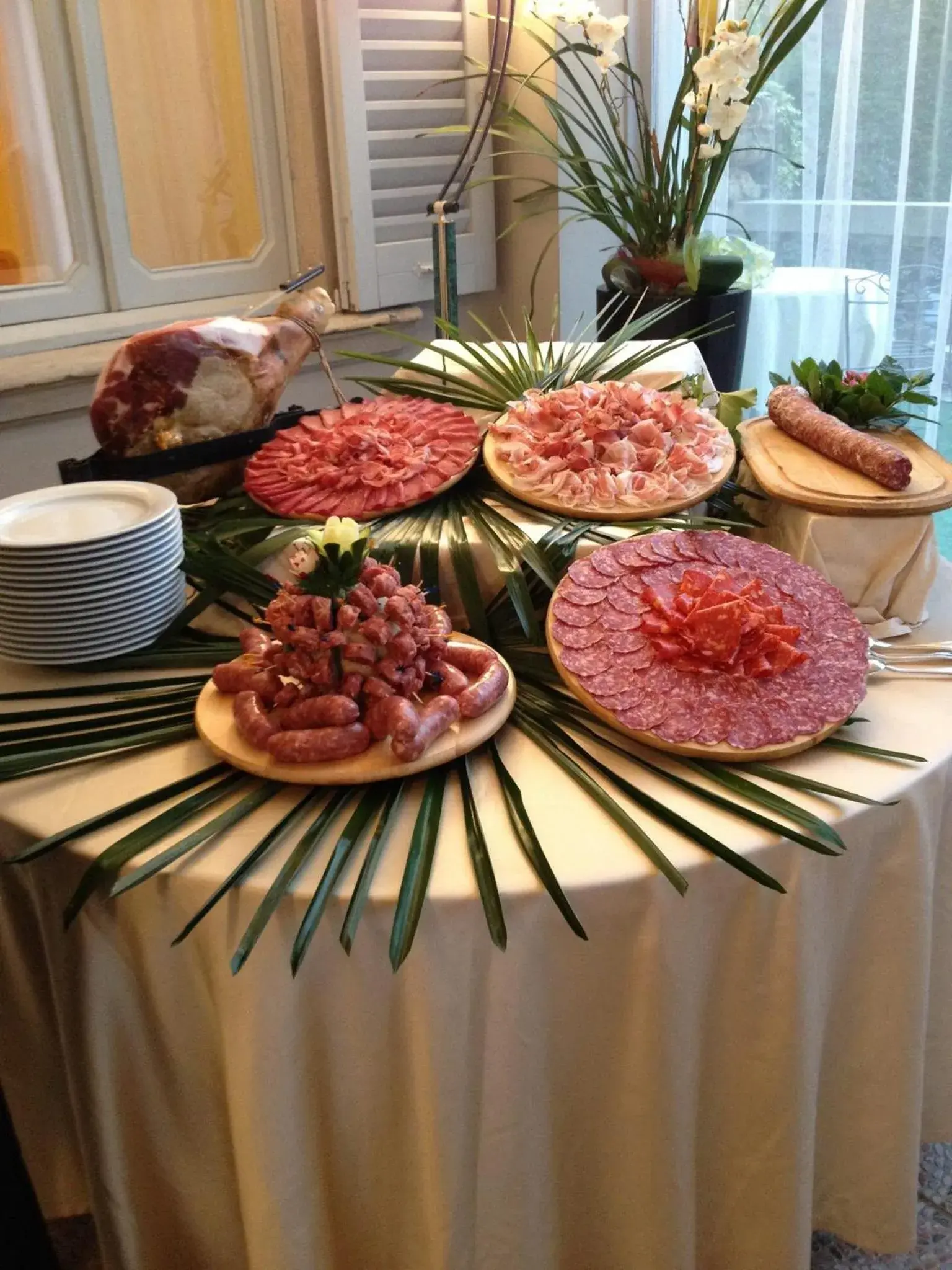 Buffet breakfast in Hotel Villa Giulia